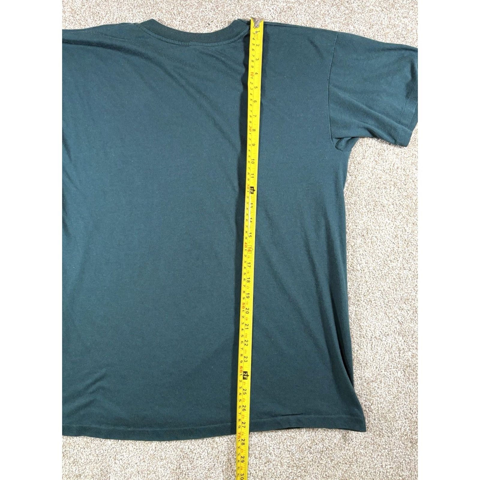 Greats VINTAGE DNS Inc Great Northern Wilderness Canada T-Shirt Mens Green 90s Animal Cartoon Nature Short Sleeve Crew Neck Size L Regular Clip Stain Size US L / EU 52-54 / 3 - 7 Thumbnail