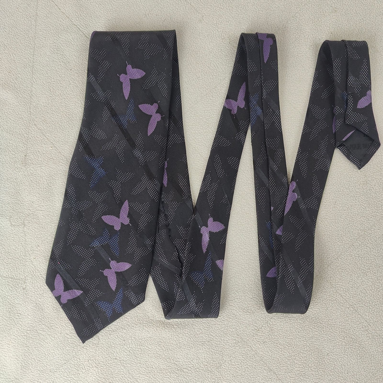 Hanae Mori Vintage Hanae Mori Neck Tie Black Purple Butterfly Print Size ONE SIZE - 1 Thumbnail