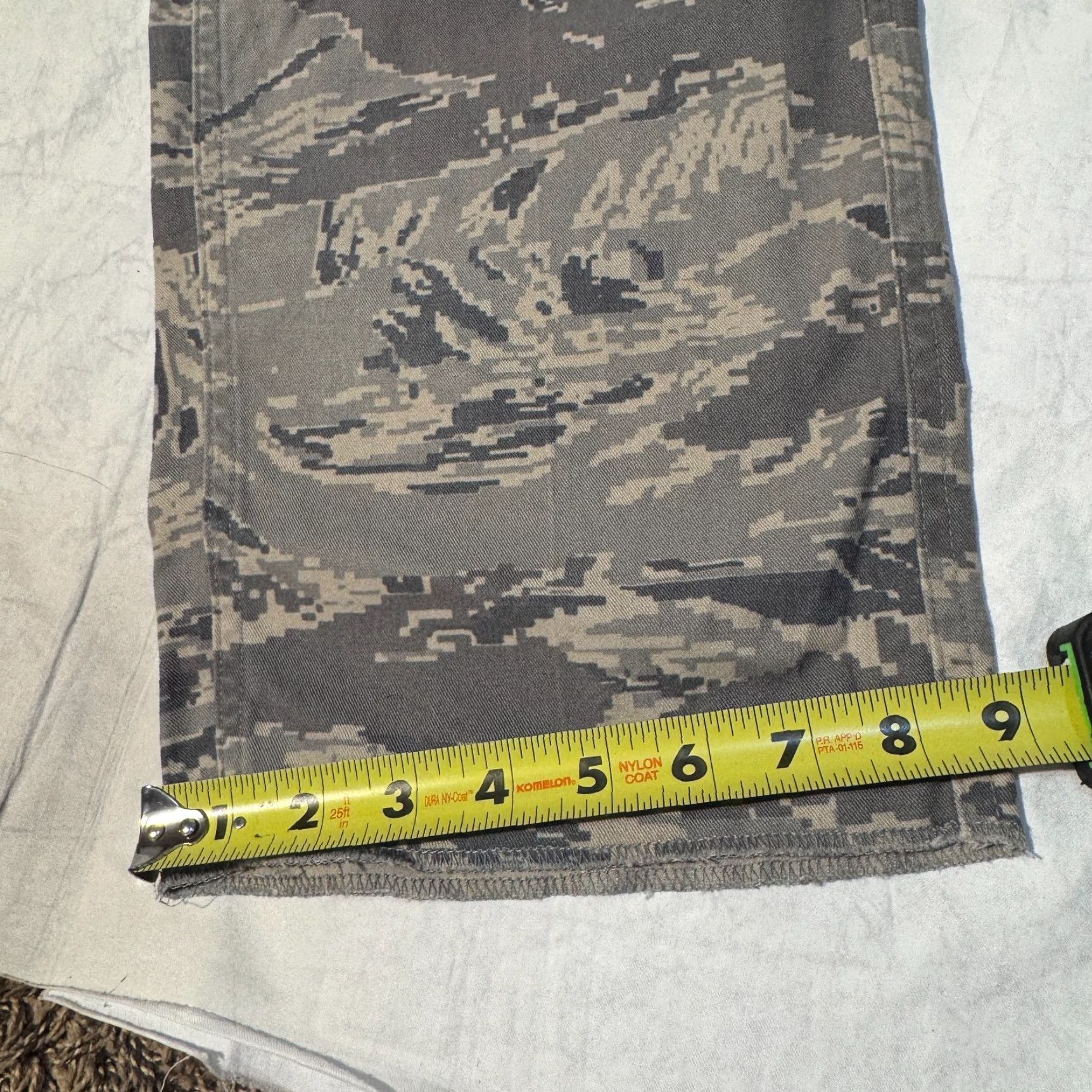 American Apparel American Apparel Camo Maternity Cargo Pants Women’s 14 Long 30x31 Green Camouflage Cargo Pockets Size 36" / US 14 / IT 50 - 2 Thumbnail