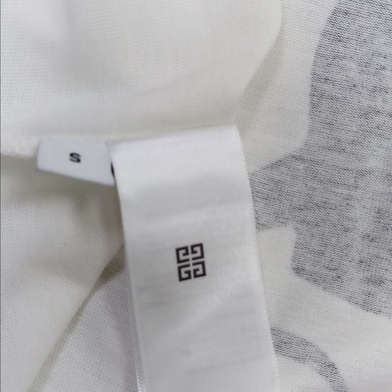 Givenchy Givenchy x Disney Collaboration SS22 Cartoon Movement Size US S / EU 44-46 / 1 - 9 Thumbnail