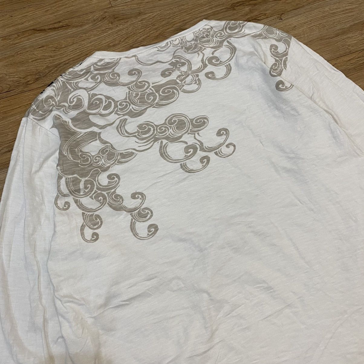 Japanese Brand 2000s KU Tee Style Sukajan Long Sleeve Tshirt Size US L / EU 52-54 / 3 - 10 Thumbnail