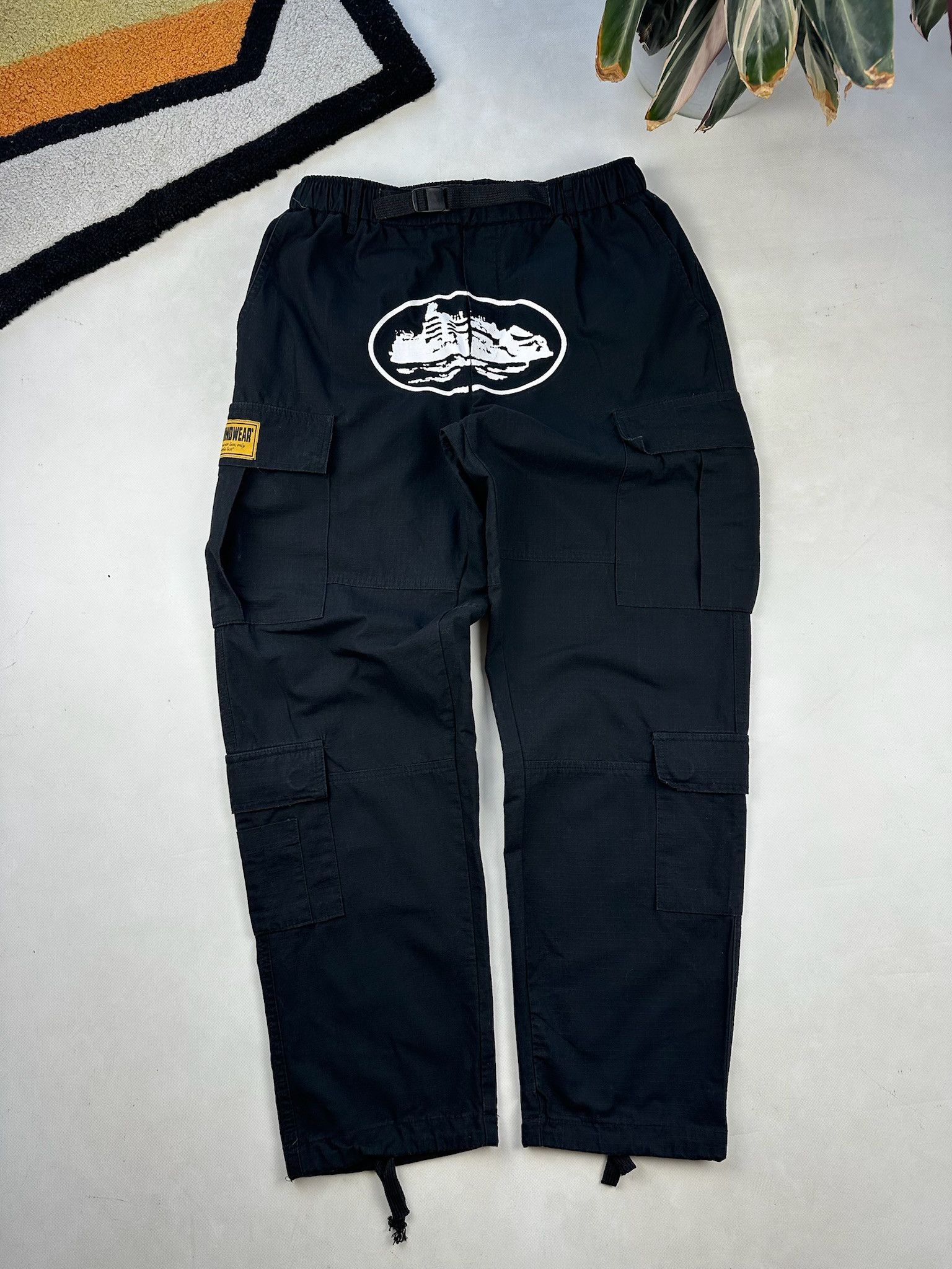 パンツ Corteiz Guerrillaz* Cargo Pants Navy Corteiz Guerillaz Pants Cargos Navy - Corteiz Clothing