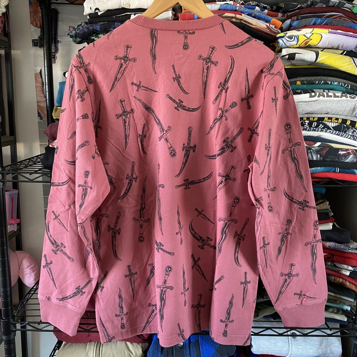 Supreme Supreme Dagger Longsleeve T-Shirt Pink Dark Pink 2017 Size US M / EU 48-50 / 2 - 4 Thumbnail