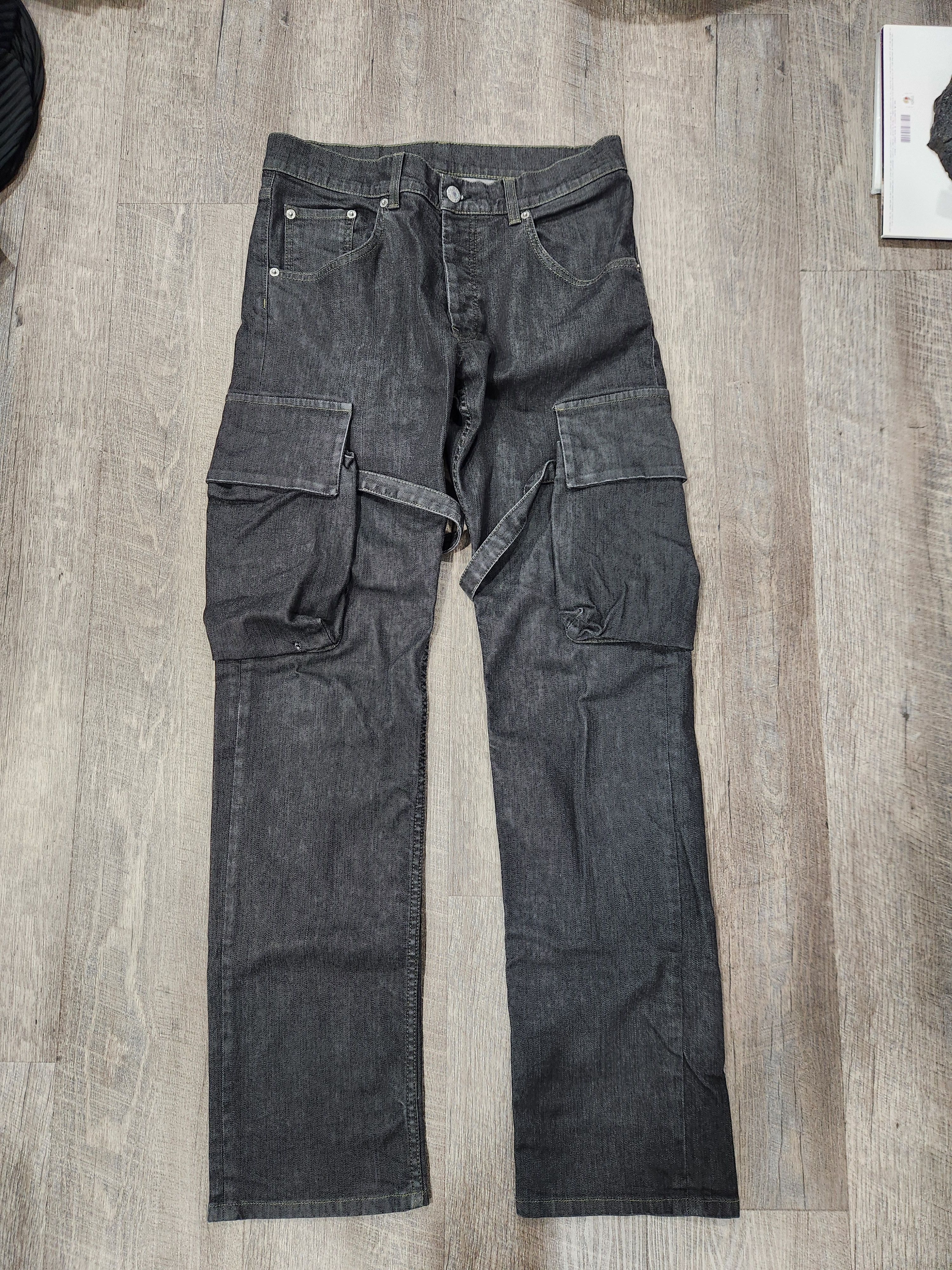 Helmut Lang 2004 bondage cargo pants 本人期 Helmut Lang Helmut Lang 2004 Bondage Cargo Pants | Grailed