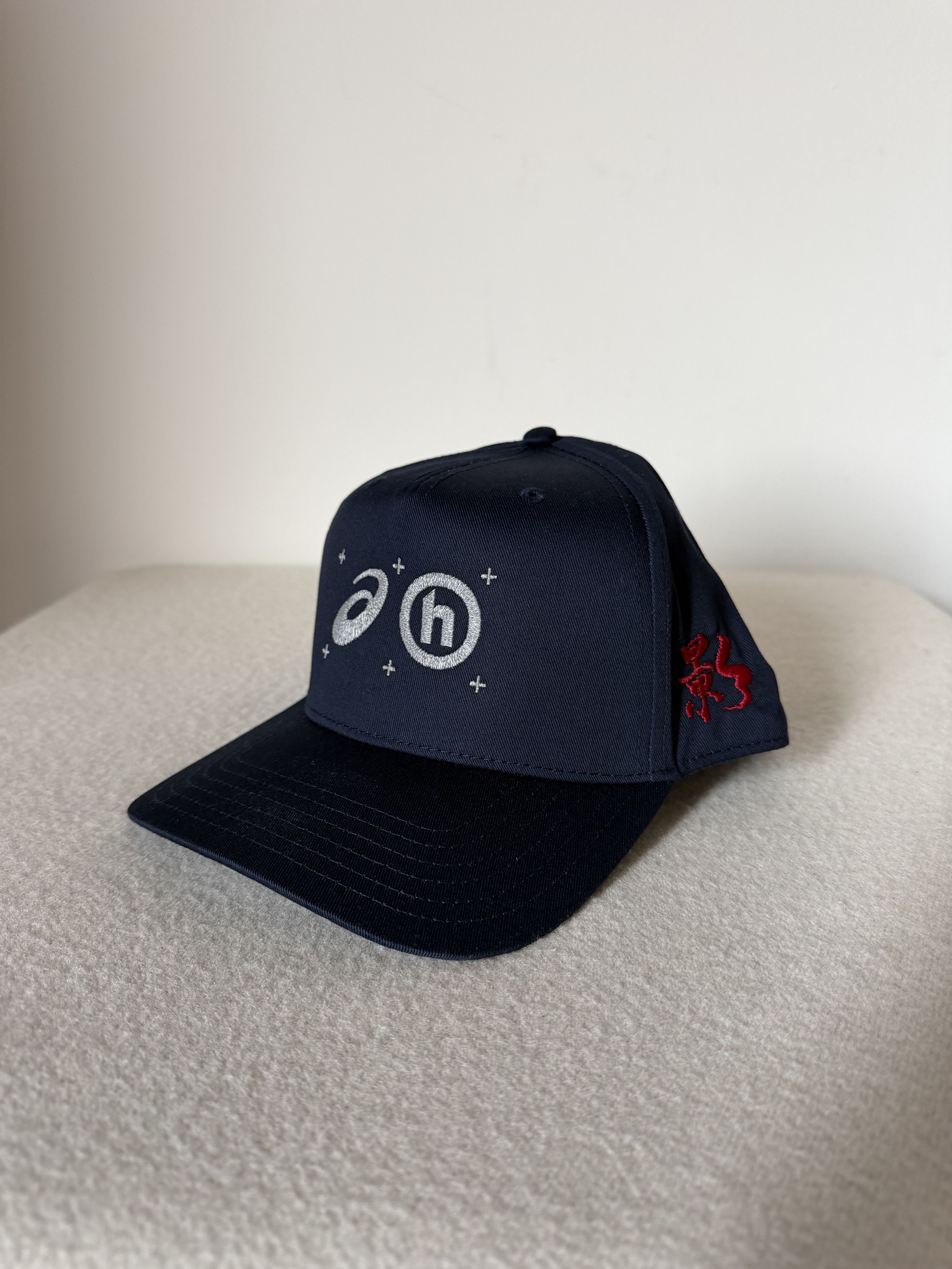 Asics × HIDDEN Hidden NY Asics Dusk Logo 3M Hat in Black Size ONE SIZE - 1 Thumbnail