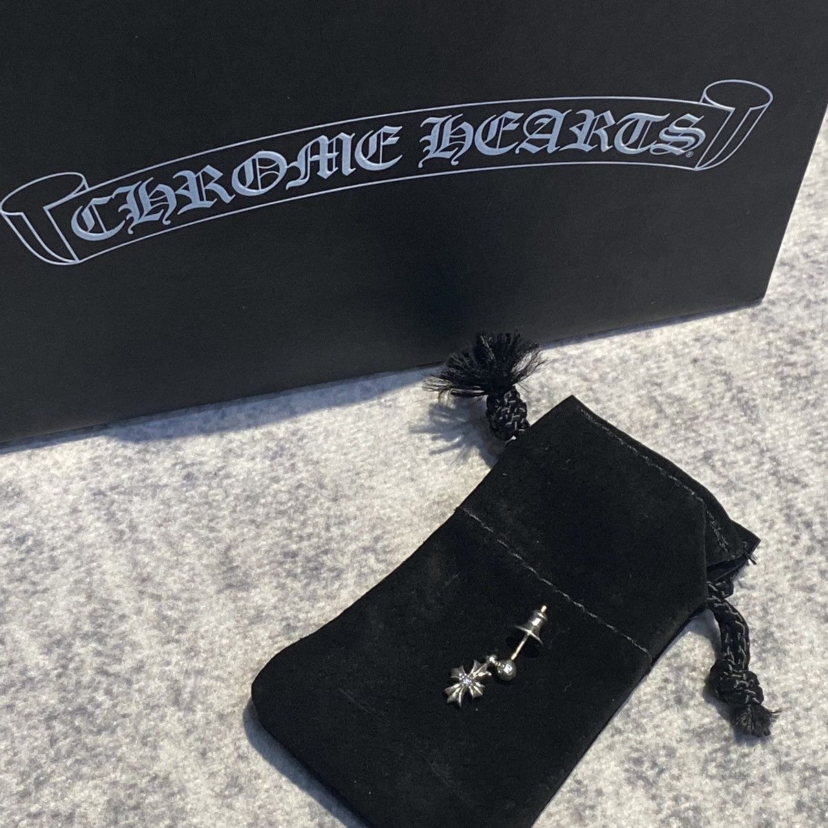 Chrome Hearts Chrome Hearts Tiny E silver diamond earring Size ONE SIZE - 11 Thumbnail