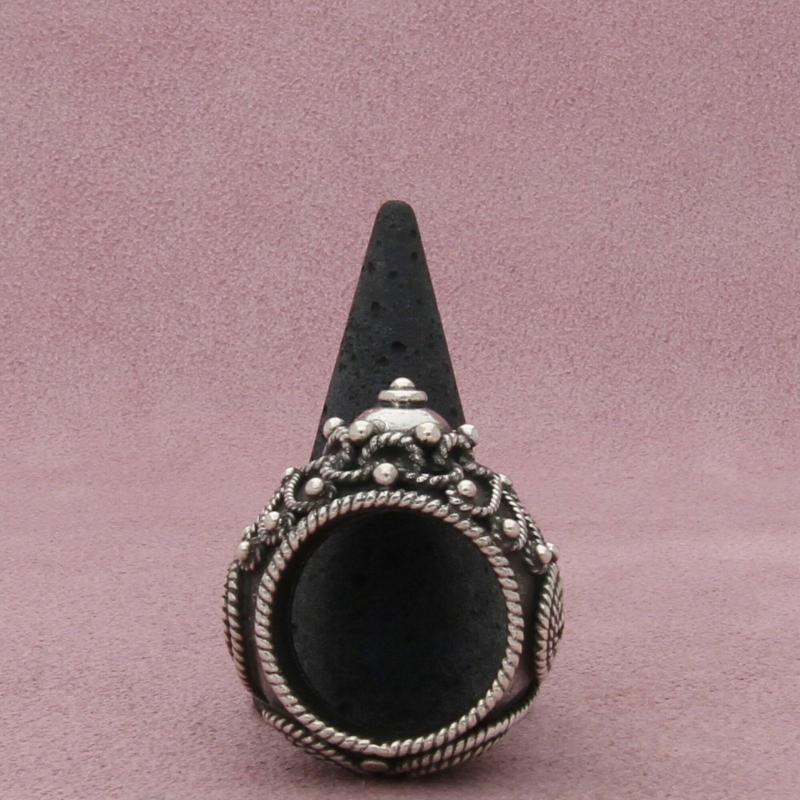 Sterling Silver sterling silver beaded intricate dome ring size 9.5 Size ONE SIZE - 5 Thumbnail