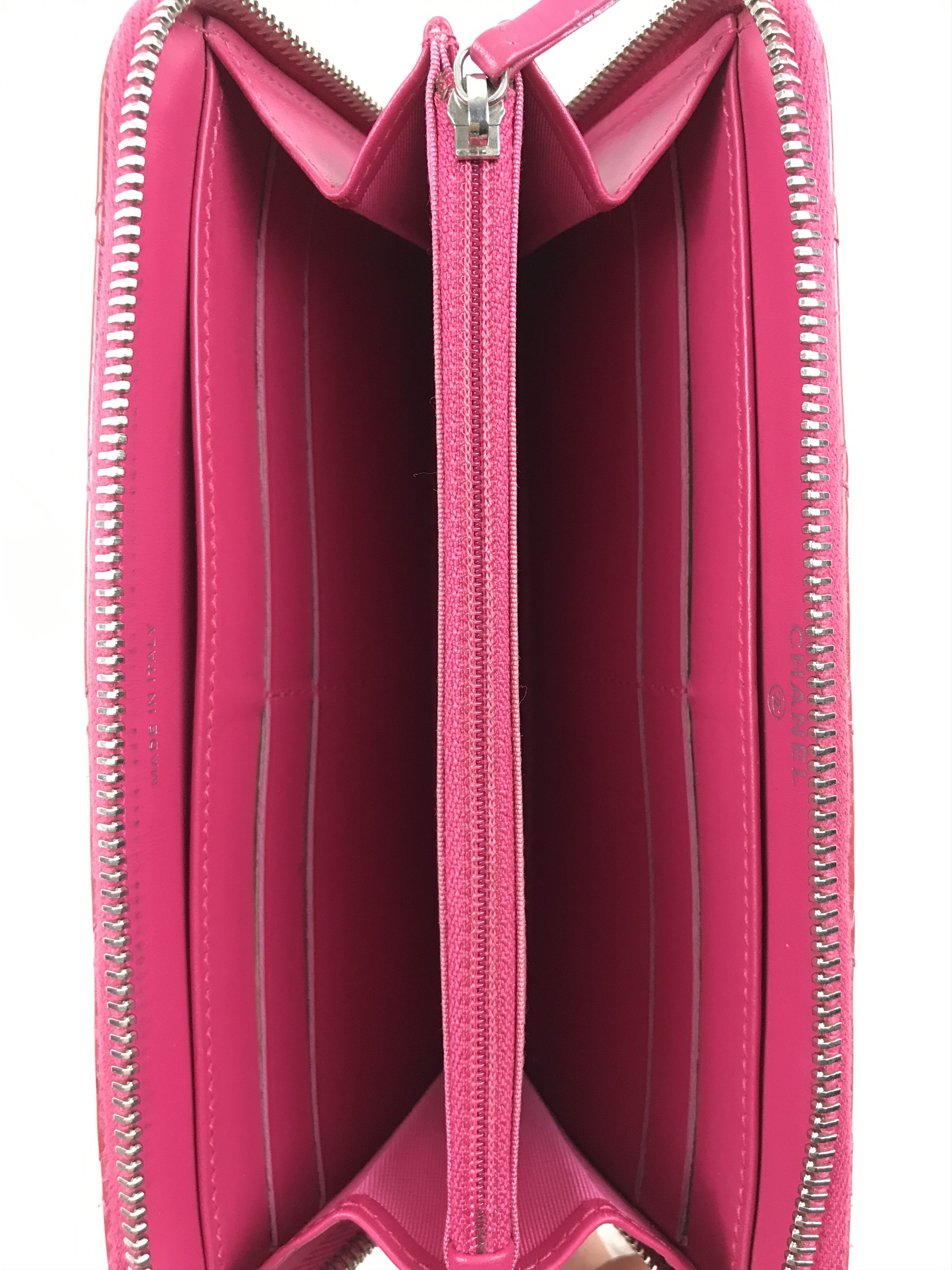 Chanel × Vintage Chanel Dark Pink Quilted Patent Leather Zip Around Wallet Size ONE SIZE - 17 Thumbnail