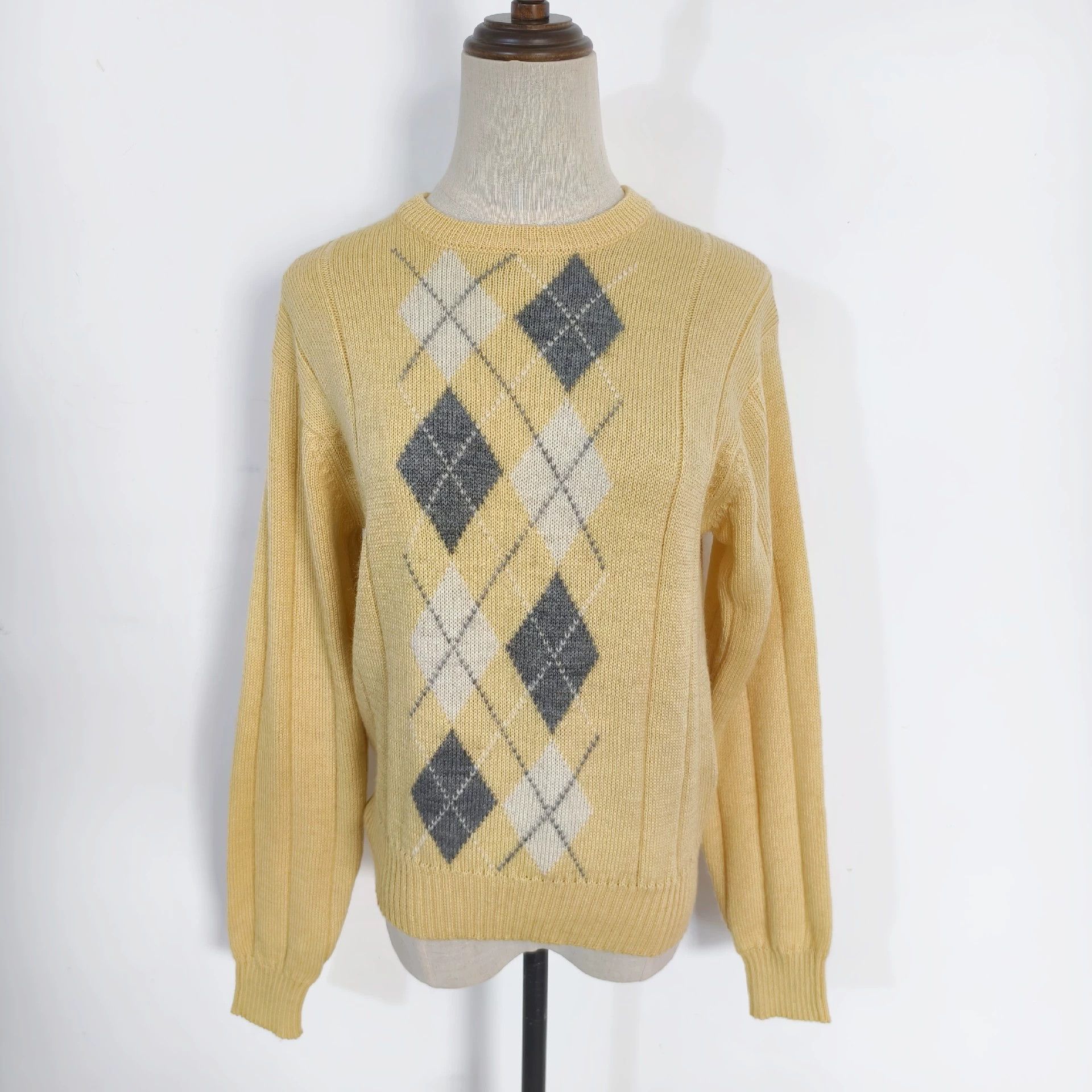 Burberry Vintage Burberry Argyle Sweater - dmc Size US M / EU 48-50 / 2 - 1 Thumbnail