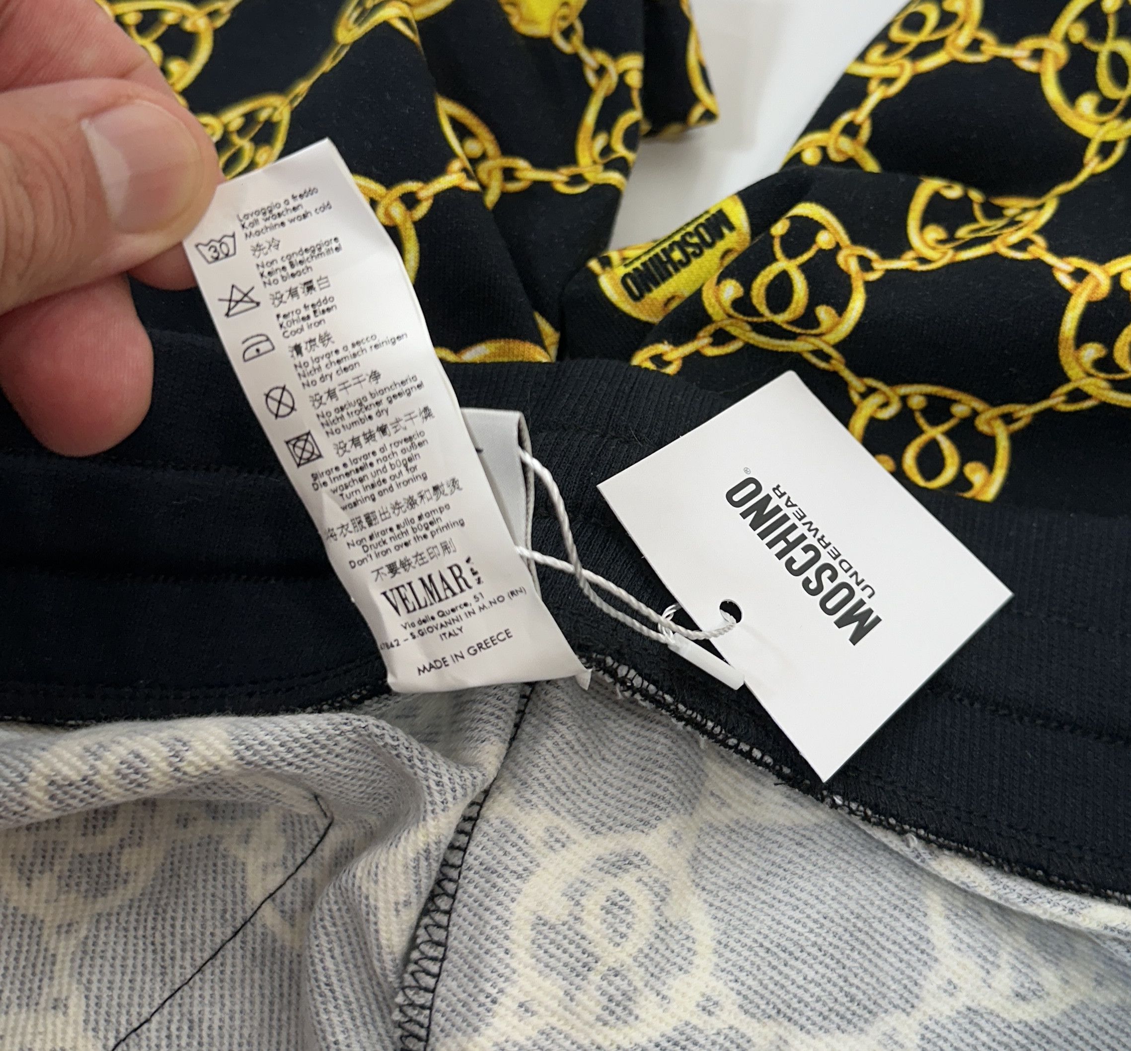 Moschino Shorts Pants Size US 38 / EU 54 - 6 Thumbnail