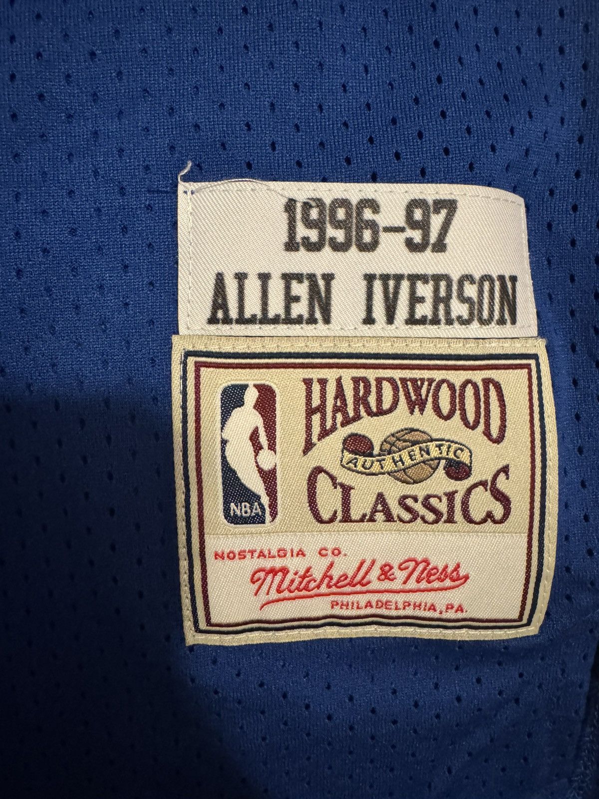 NBA Allen Iverson Philadelphia 76ers Jersey Mitchell & Ness Size US L / EU 52-54 / 3 - 3 Thumbnail