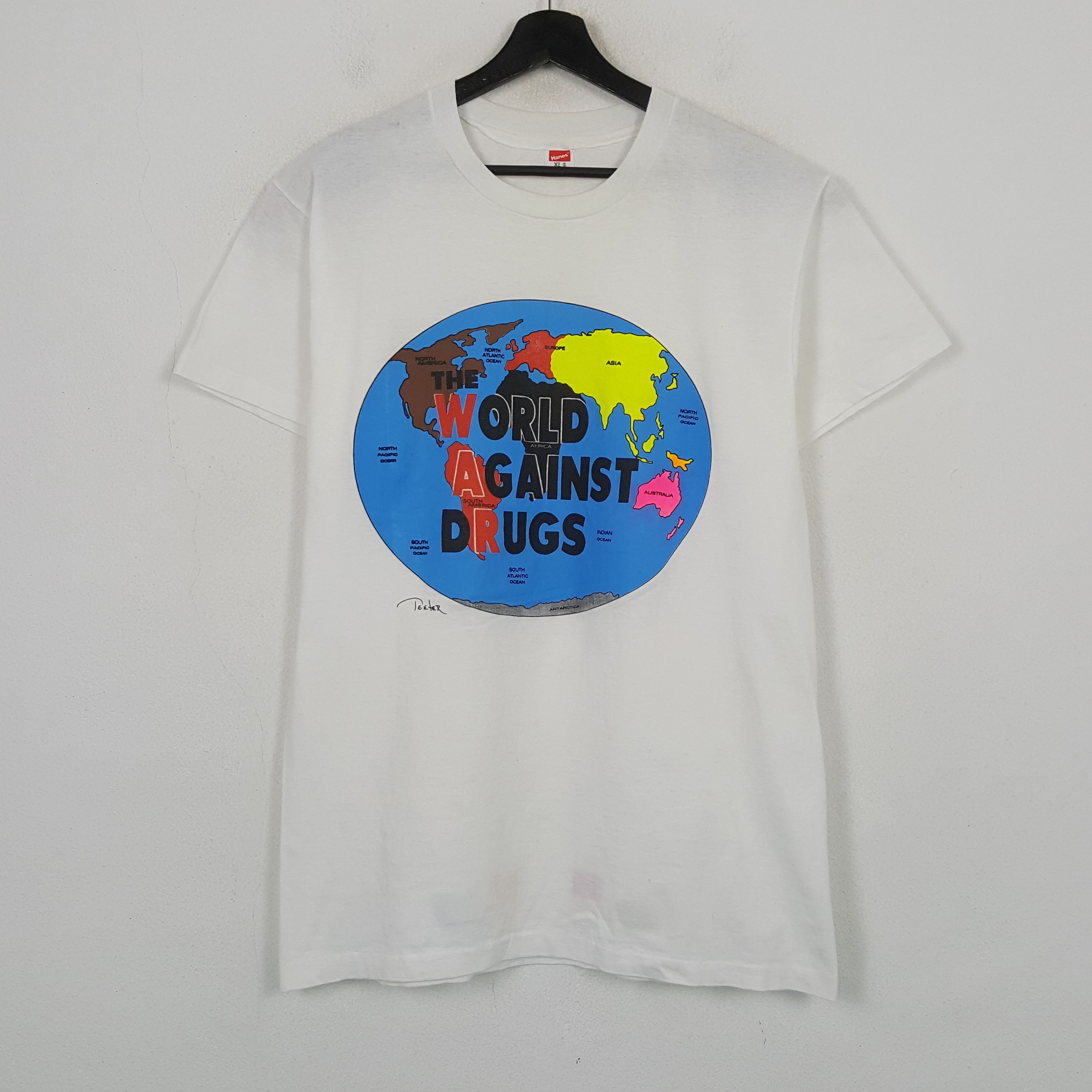 Hanes World Against Drugs Vintage Tshirt RR29 Size US L / EU 52-54 / 3 - 1 Thumbnail