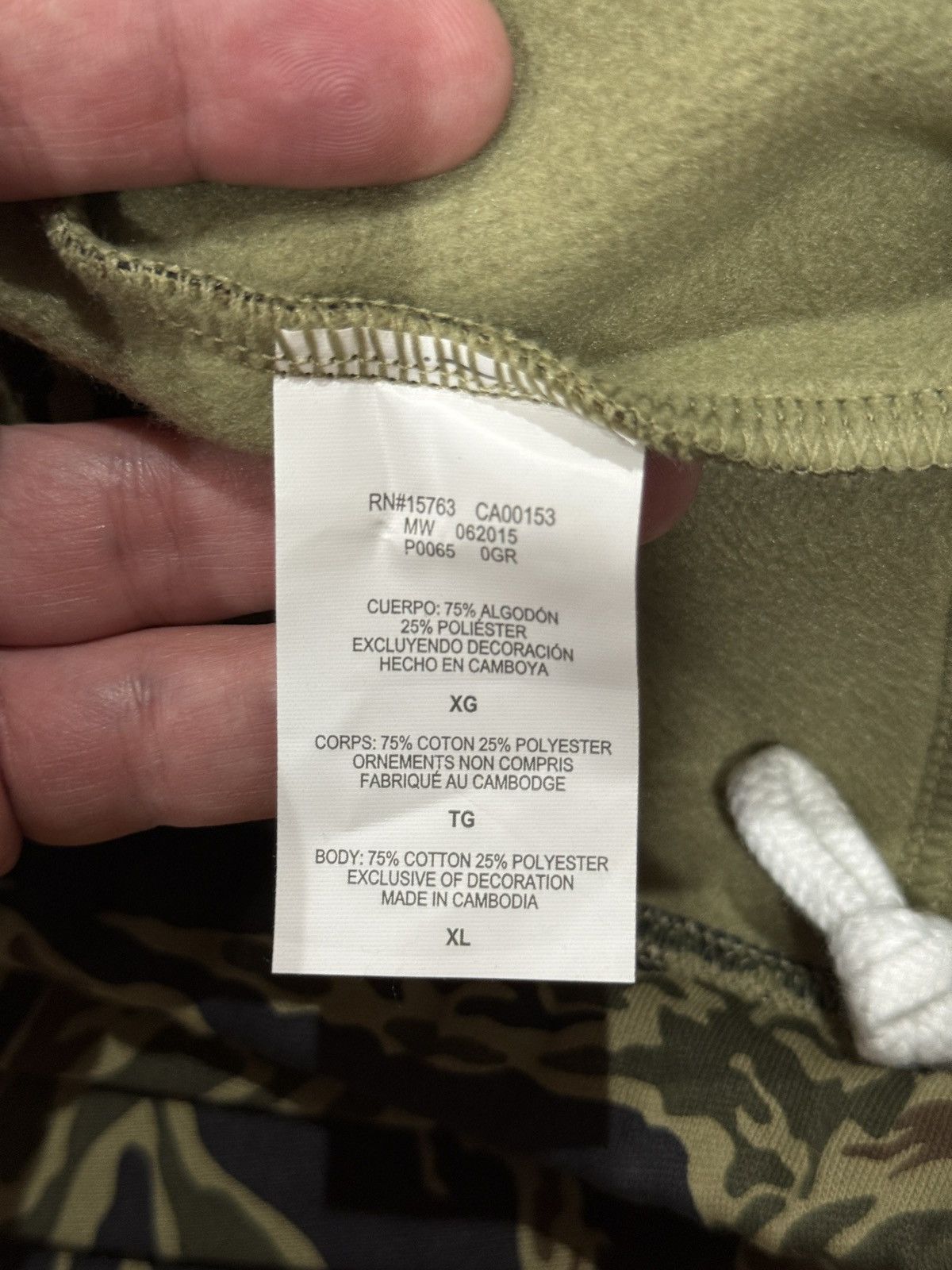 Champion × Supreme SUPREME FW15 X CHAMPION TIGER STRIPE CAMO SWEATPANTS SIZE XL Size US 36 / EU 52 - 6 Thumbnail