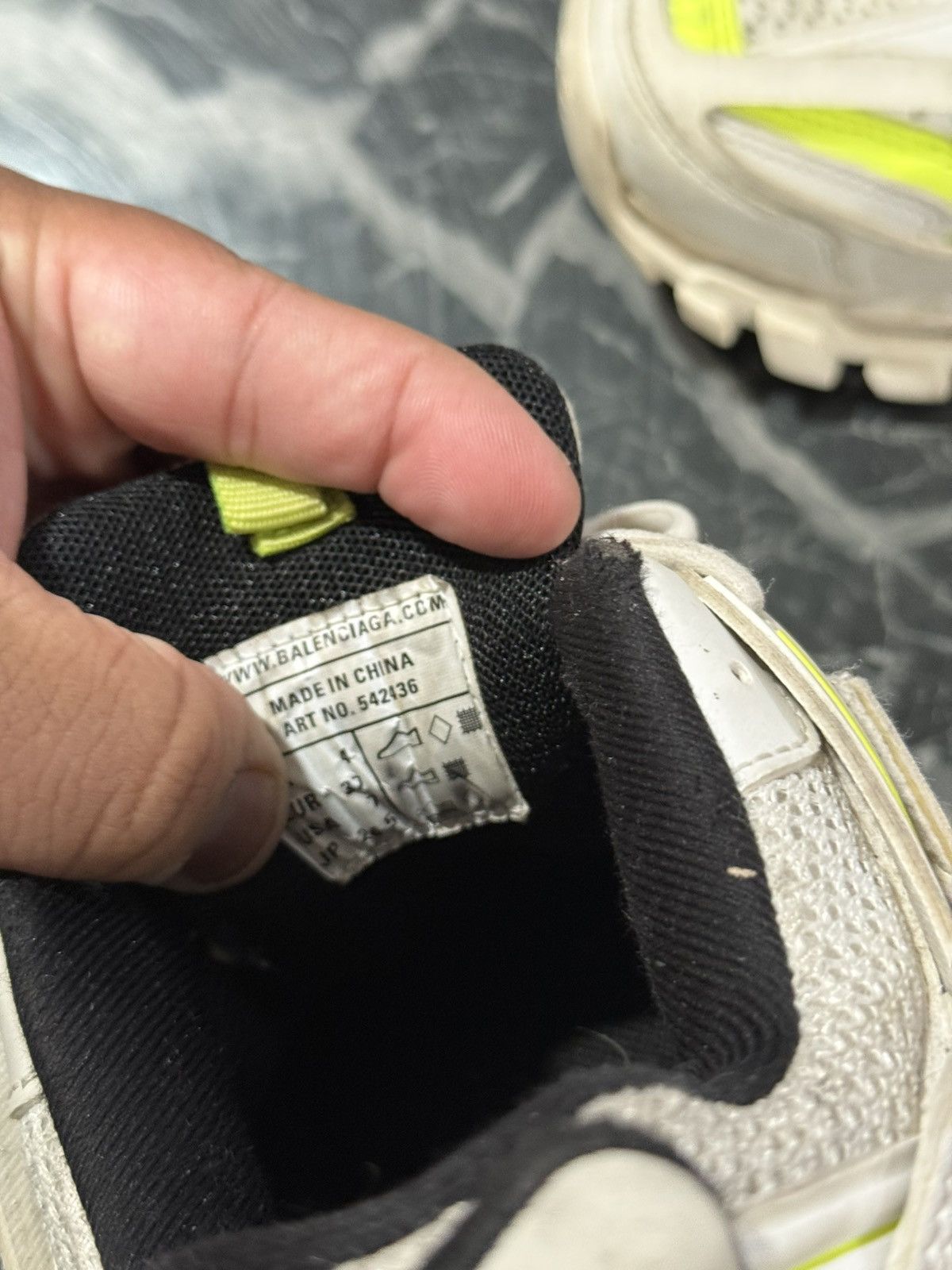 Balenciaga Balenciaga Track White Yellow Size 37 EU / 7 US Size US 7 / IT 37 - 17 Thumbnail