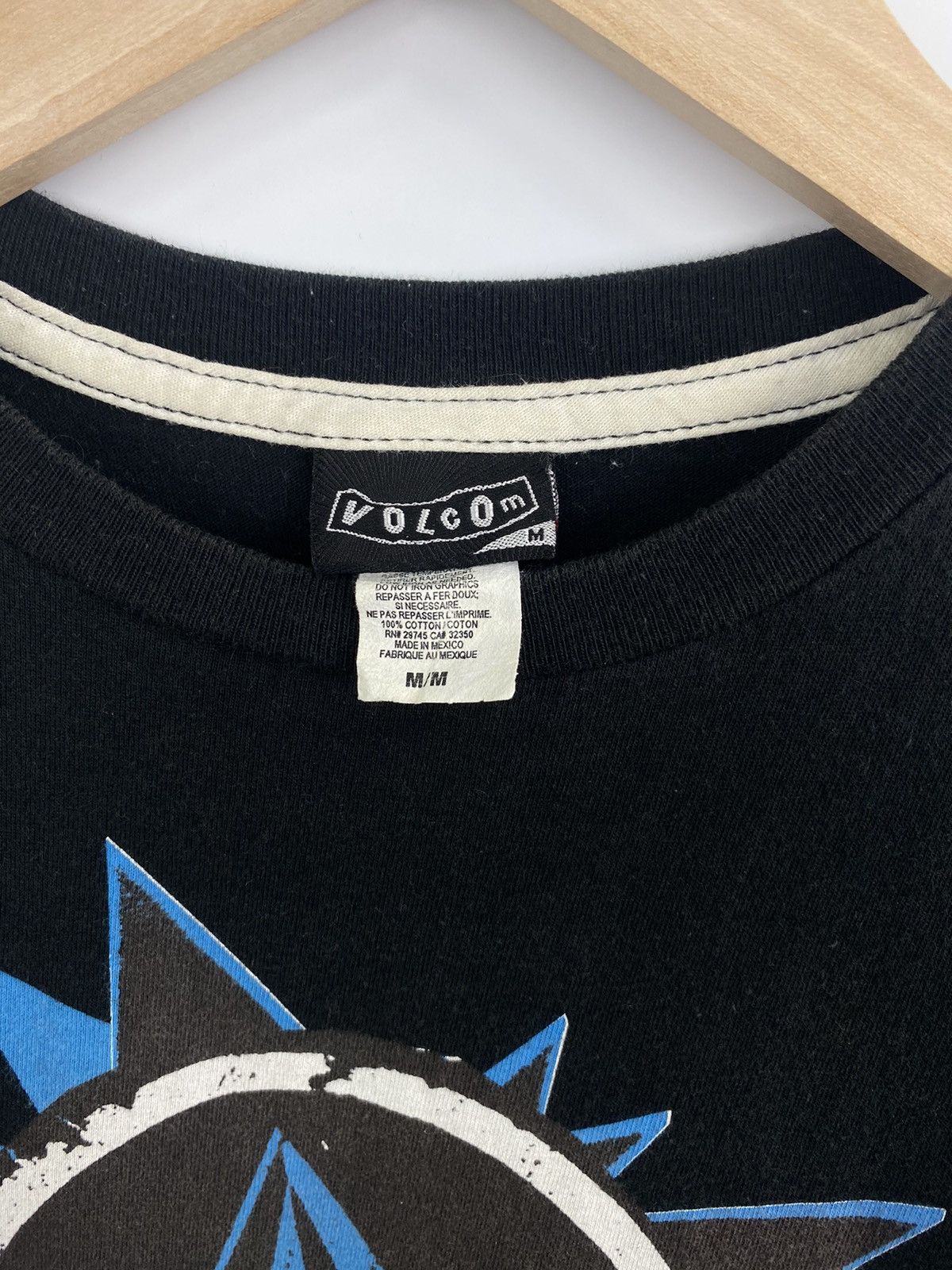 Volcom 🇺🇸 Vintage 90s Volcom Skate Center Logo T-Shirt Rare Retro Size US M / EU 48-50 / 2 - 5 Thumbnail
