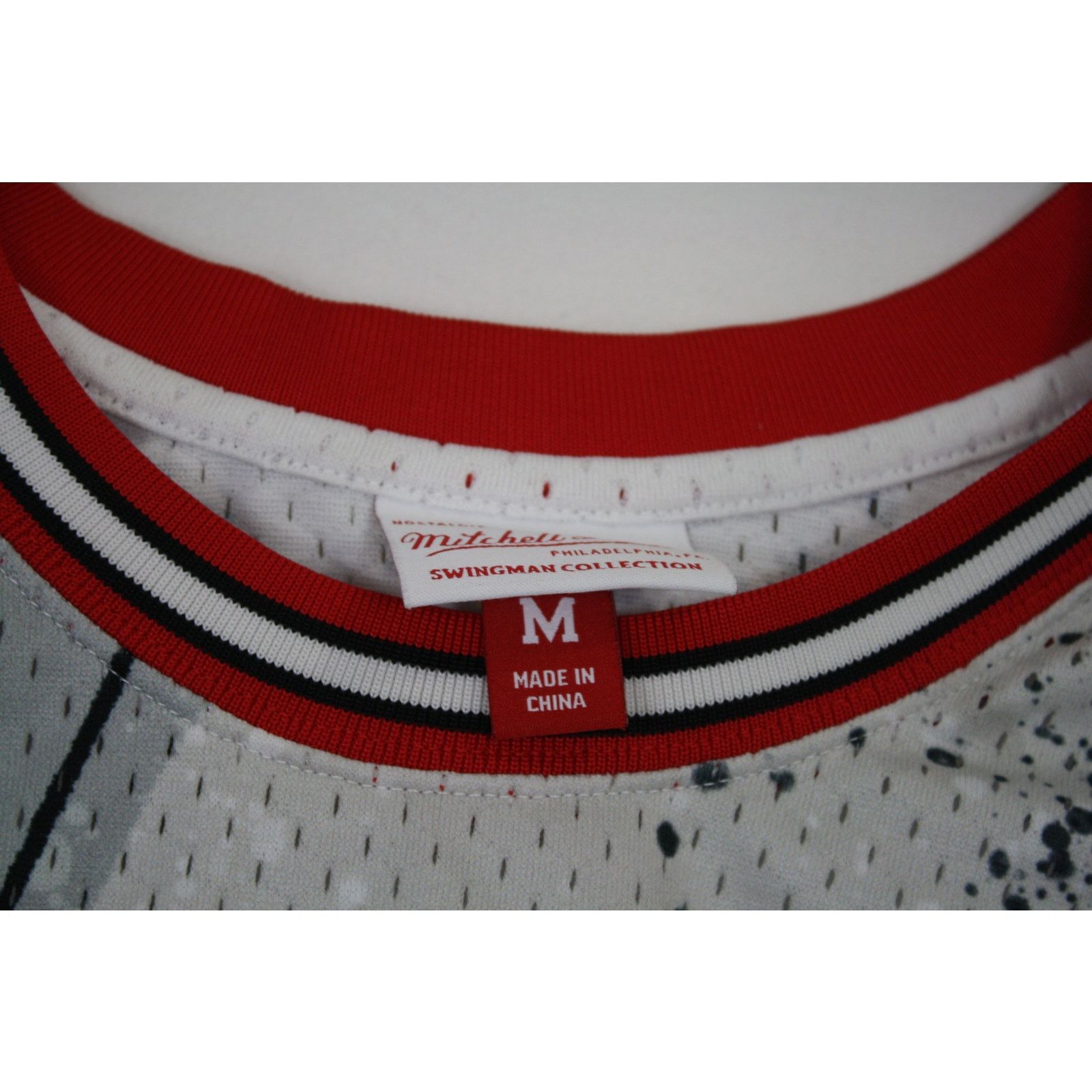 Mitchell & Ness Mitchell & Ness Toni Kukoc Chicago Bulls Throwback Jersey M Size M / US 6-8 / IT 42-44 - 5 Thumbnail