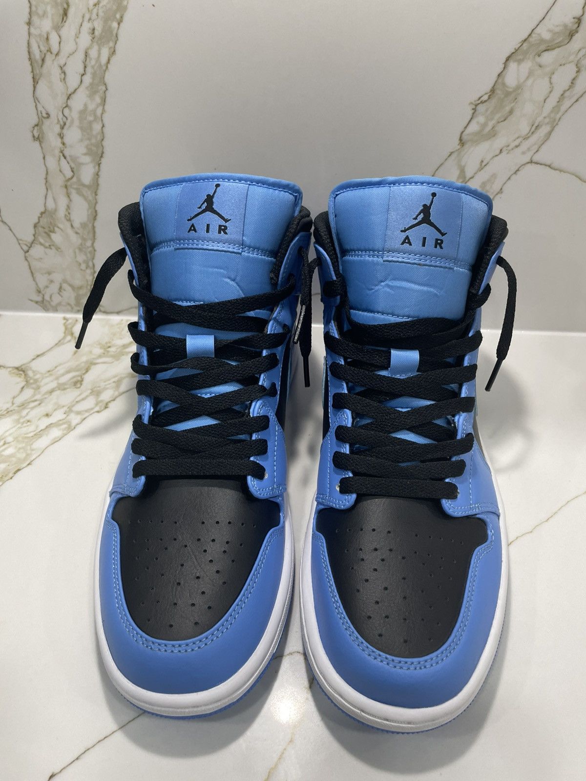 Jordan Brand AIR JORDAN 1 MID Size US 9.5 / EU 42-43 - 3 Thumbnail