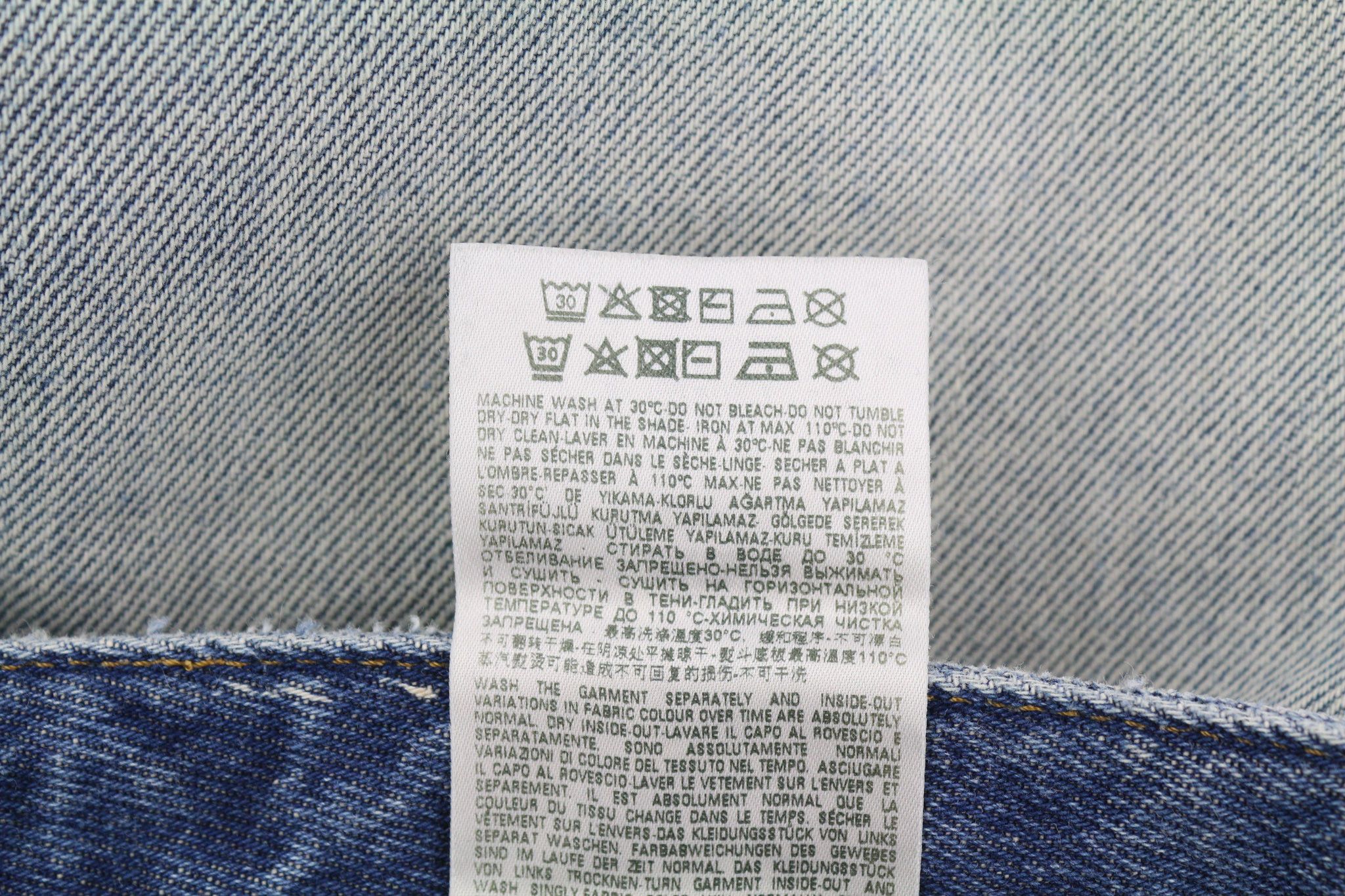 Diesel D-REKIV-Z 09C90 W32/L34 Distress Washed Denim 40391 Size US 32 / EU 48 - 9 Thumbnail