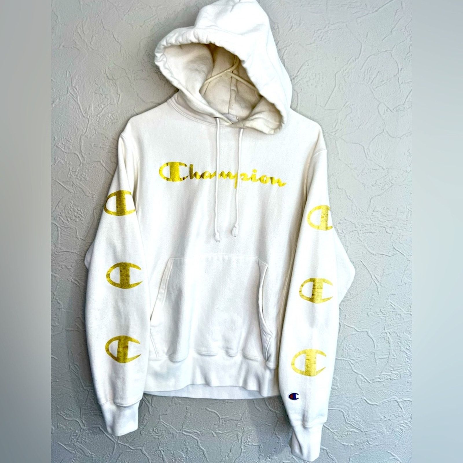 Champion Champion Reverse Weave White and Gold Hoodie SZ Small CLEAN Size US S / EU 44-46 / 1 - 1 Thumbnail