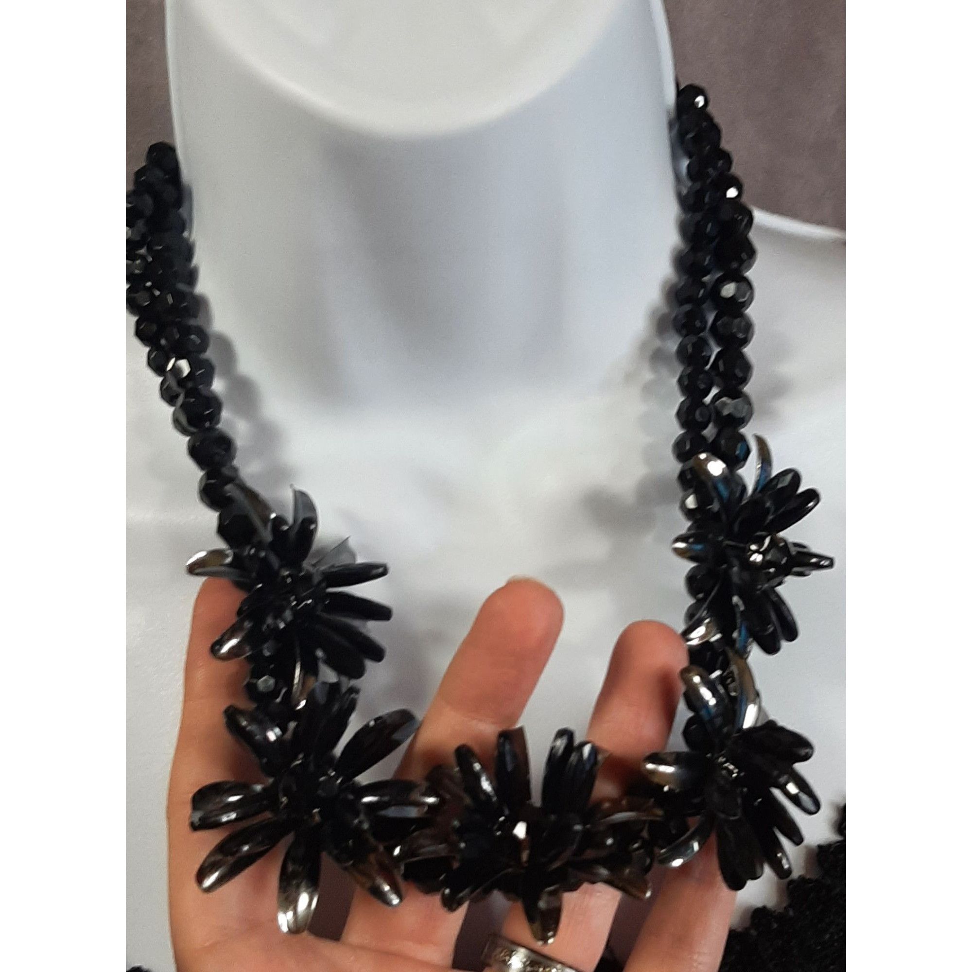 Other Glam Goth Black Floral Beaded Statement Necklace Size ONE SIZE - 3 Thumbnail
