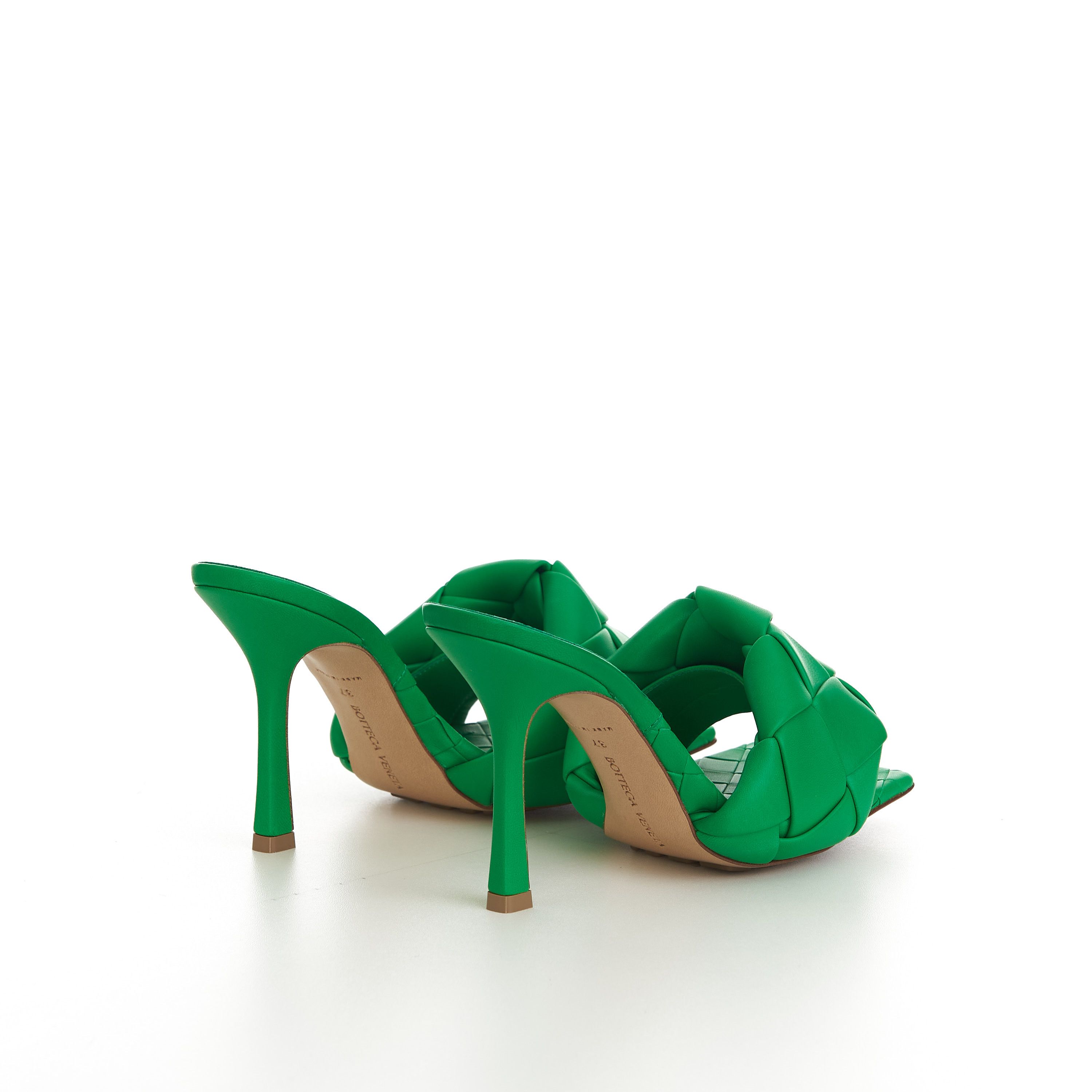 Bottega Veneta Lido Mules In Grass Green Intreccio Lambskin Leather Size US 7 / IT 37 - 8 Thumbnail