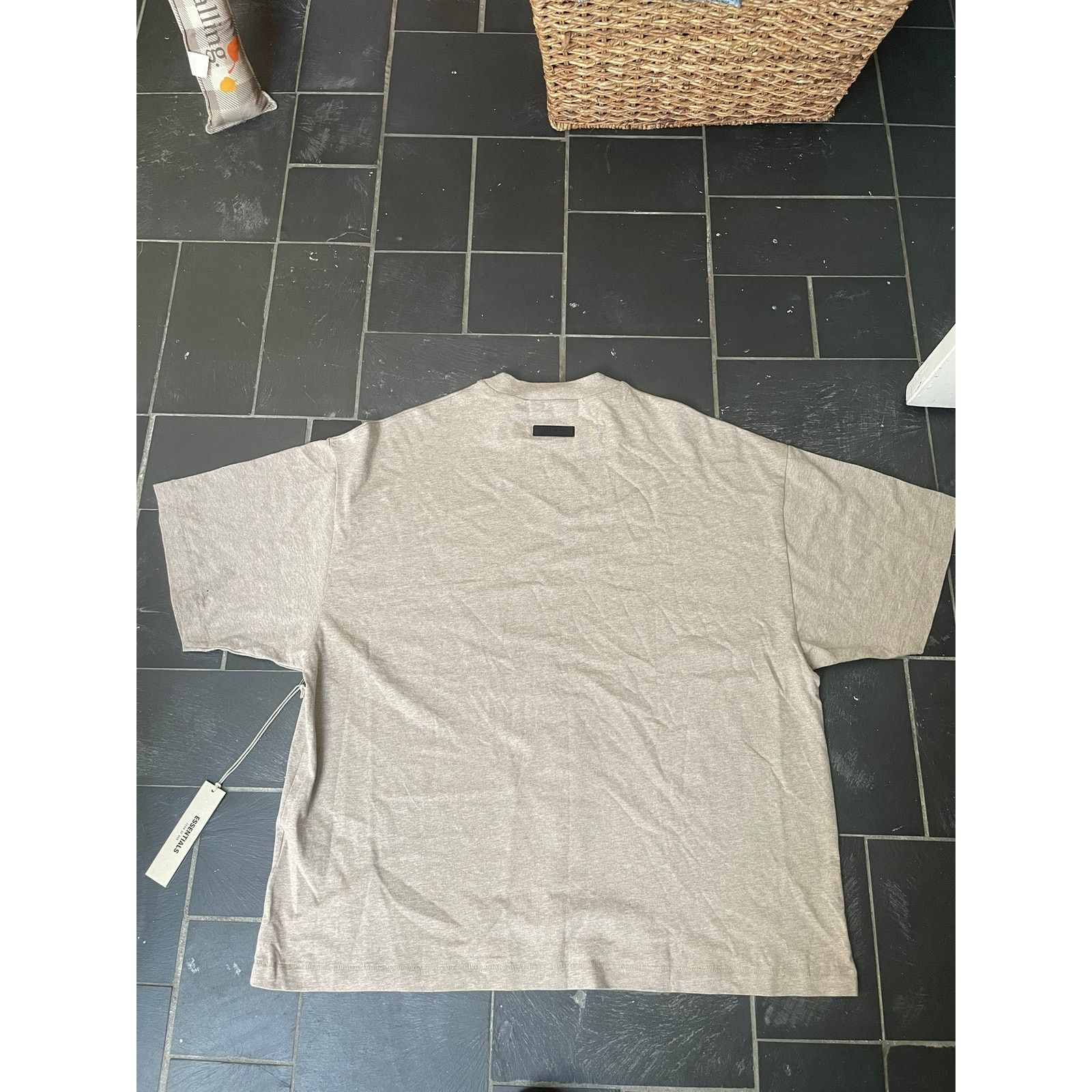 Essentials New Essentials Fear Of God Oversized Oatmeal Tshirt Size US M / EU 48-50 / 2 - 4 Thumbnail