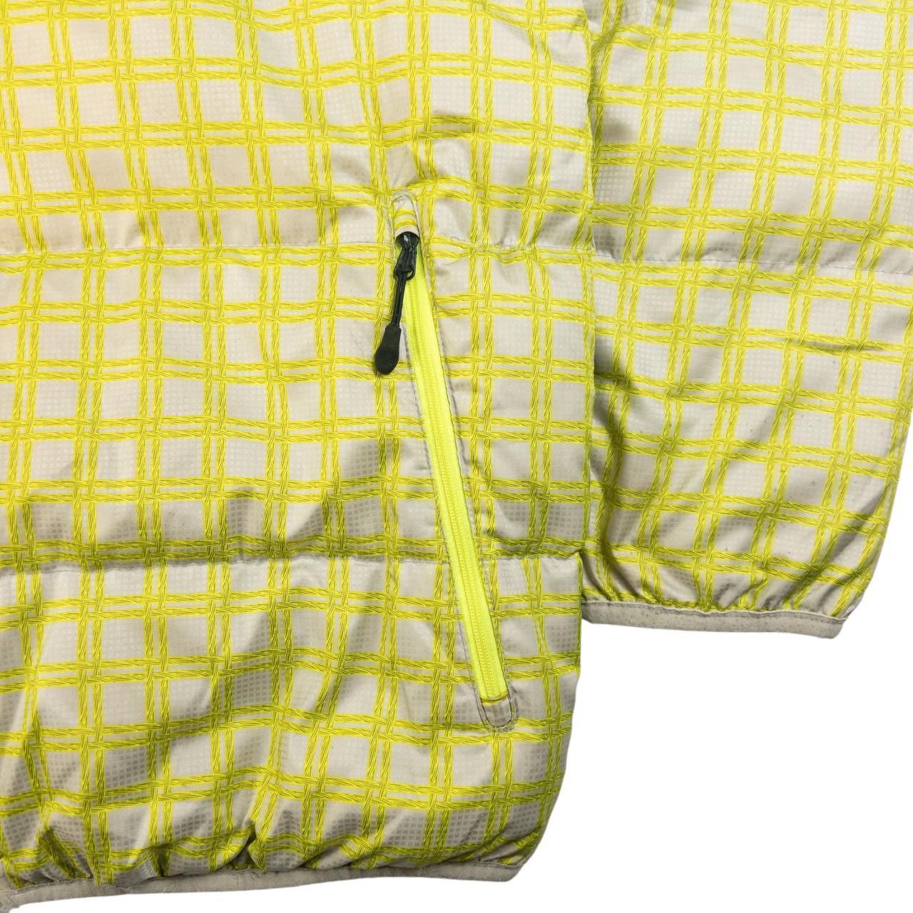 Nike Vintage Nike Checkered Zip Up Puffer Jacket Size S Size US S / EU 44-46 / 1 - 7 Thumbnail
