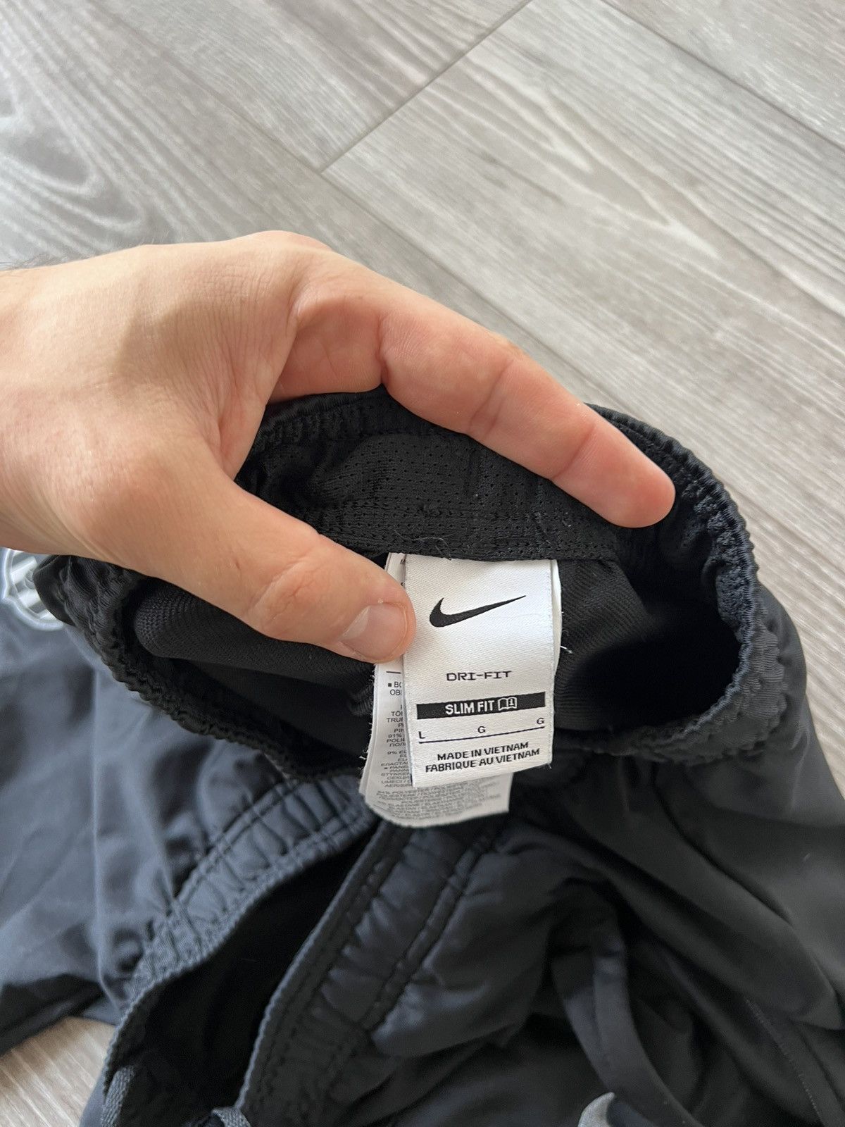 Nike Nike FCB Barcelona Football Slim Fit Regular Sweatpants Size US 34 / EU 50 - 23 Thumbnail