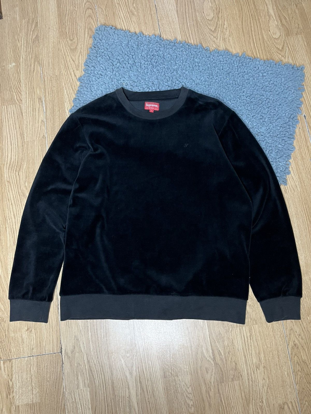 Supreme 💣SUPREME VELOUR BLACK LONG SLEEVE SWEATER Size US M / EU 48-50 / 2 - 1 Thumbnail