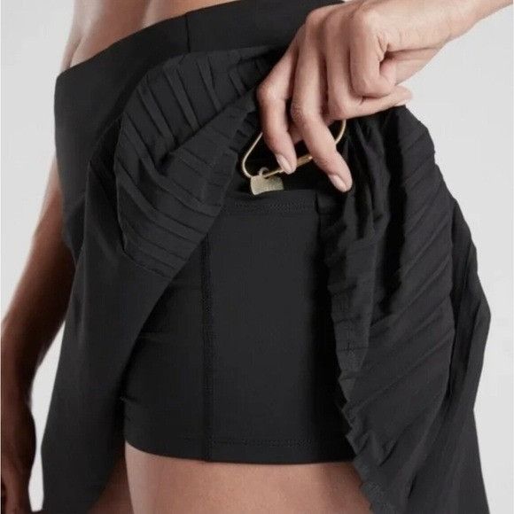Athleta Athleta Women’s Backspin Tennis Skirt Skort Pleated Black Size 28" / US 6 / IT 42 - 2 Thumbnail