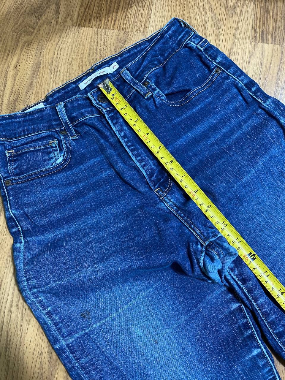 Levi's Vintage 90’s Levi’s baggy fit denim jeans 28 Size US 28 / EU 44 - 16 Thumbnail