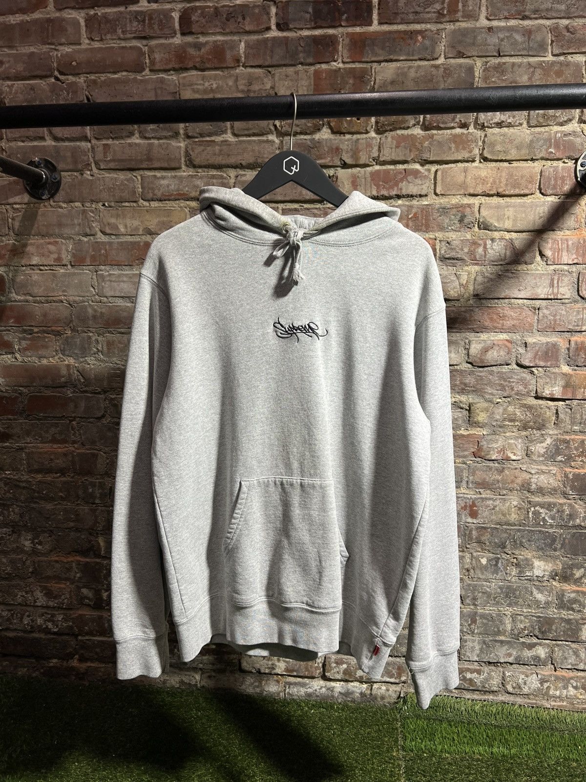 Supreme Supreme Tag Logo Hoodie Size US M / EU 48-50 / 2 - 1 Thumbnail