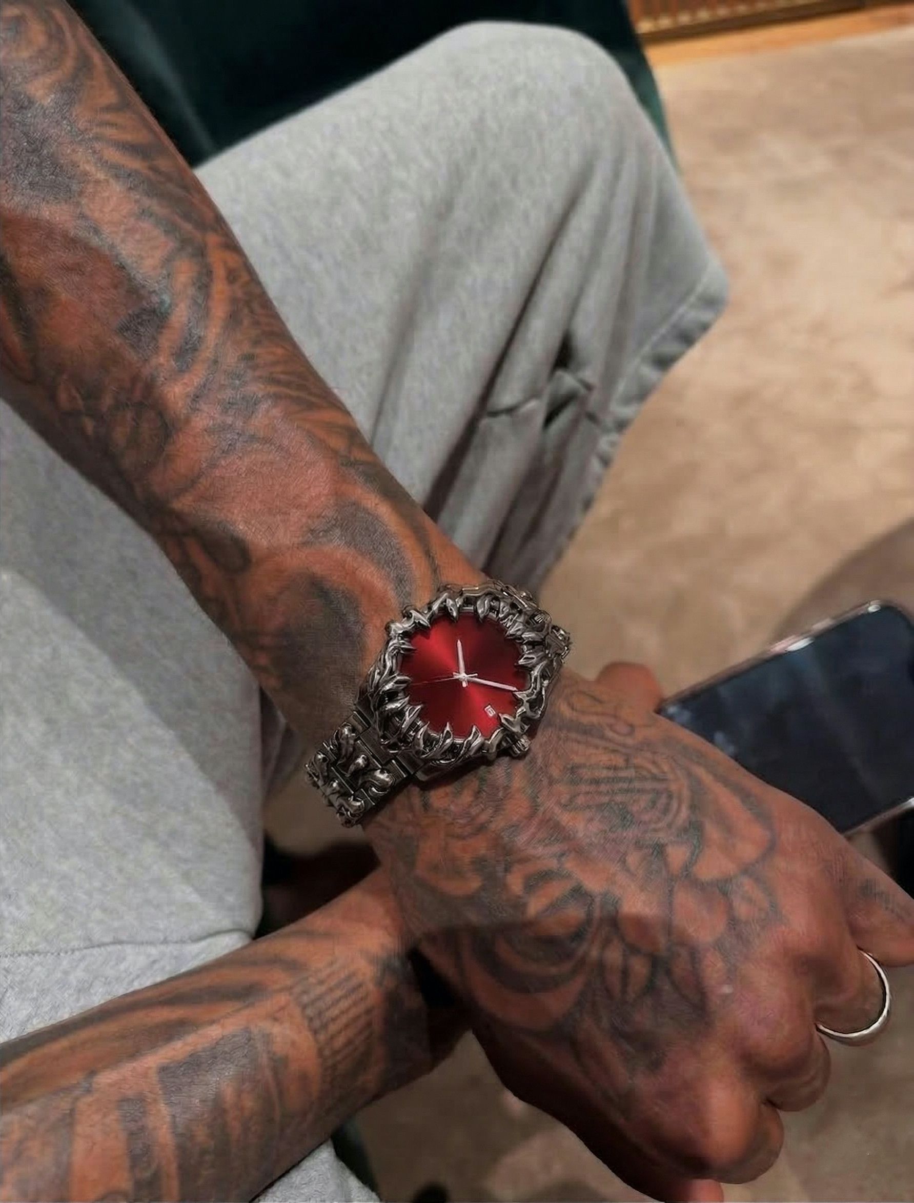 Japanese Brand Y2K Claw Watch Size ONE SIZE - 1 Thumbnail