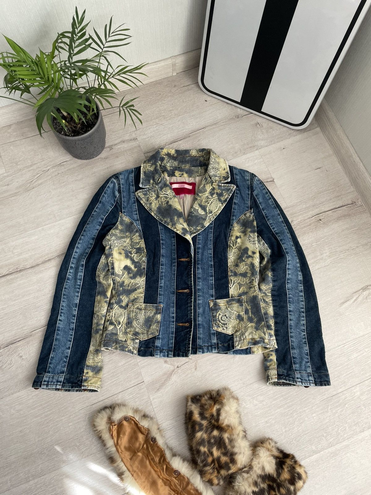 Designer × Voyage Crazy Cyber Y2k Denim Jacket Voyage Passion Faux Fur Blazer Size M / US 6-8 / IT 42-44 - 3 Thumbnail