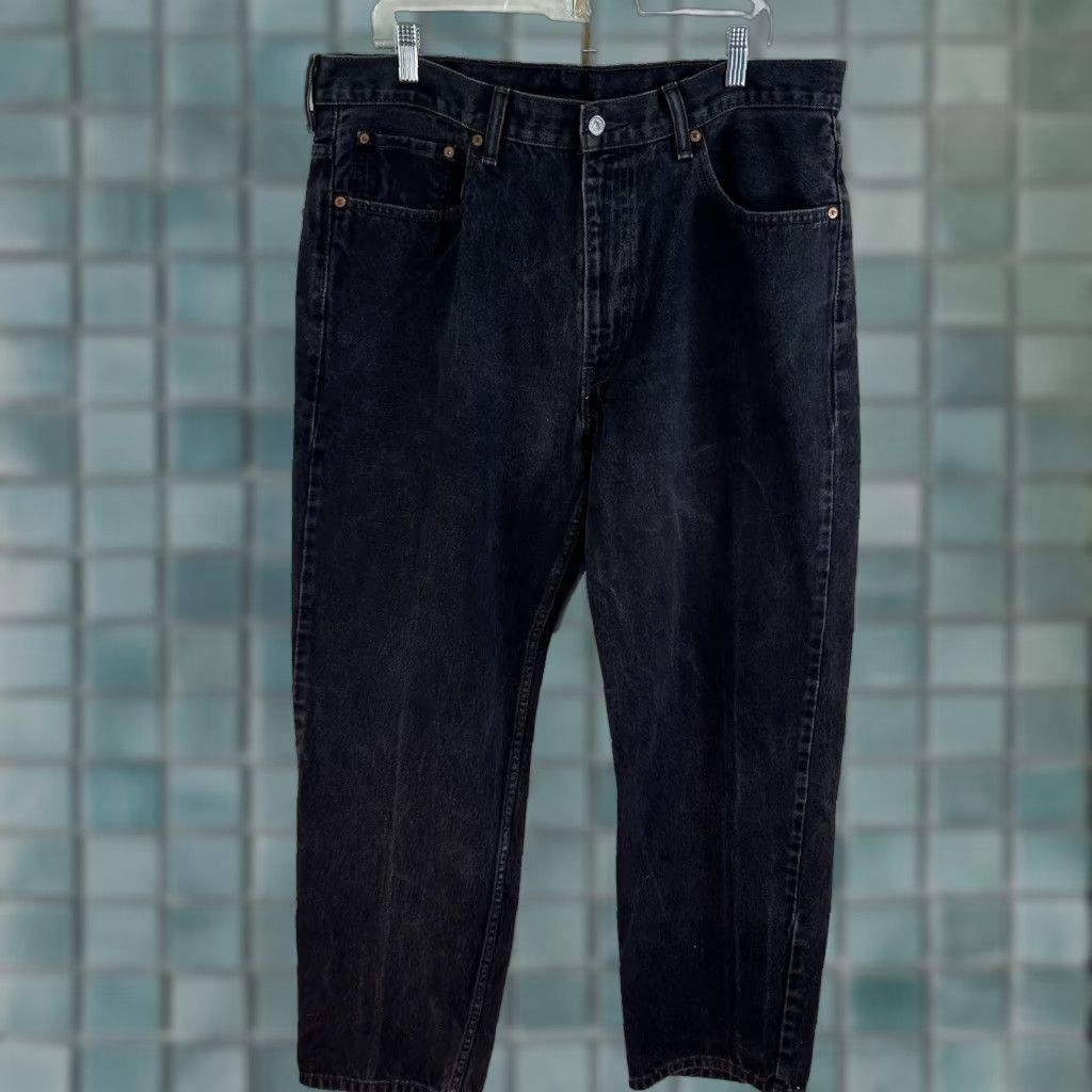 Levi's VINTAGE Levi's Jeans Men's Relaxed Fit Straight Denim Size 38 X32 Black 550 90s Size US 38 / EU 54 - 1 Thumbnail