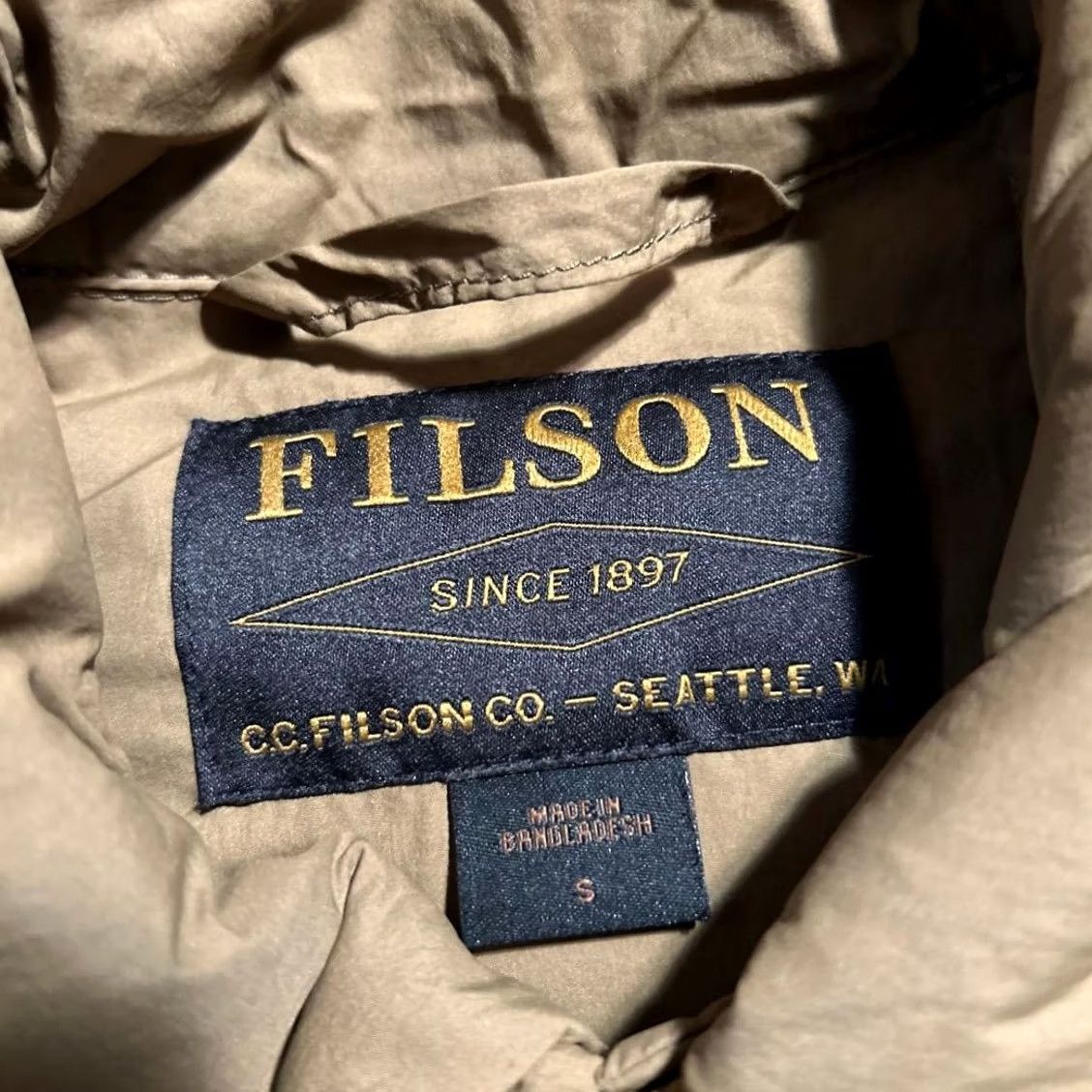 Filson FILSON LIGHTWEIGHT DOWN JAC-SHIRT Down Jacket S Nylon Beige 2020257 Mens Womens Adults 00 Size US S / EU 44-46 / 1 - 3 Thumbnail