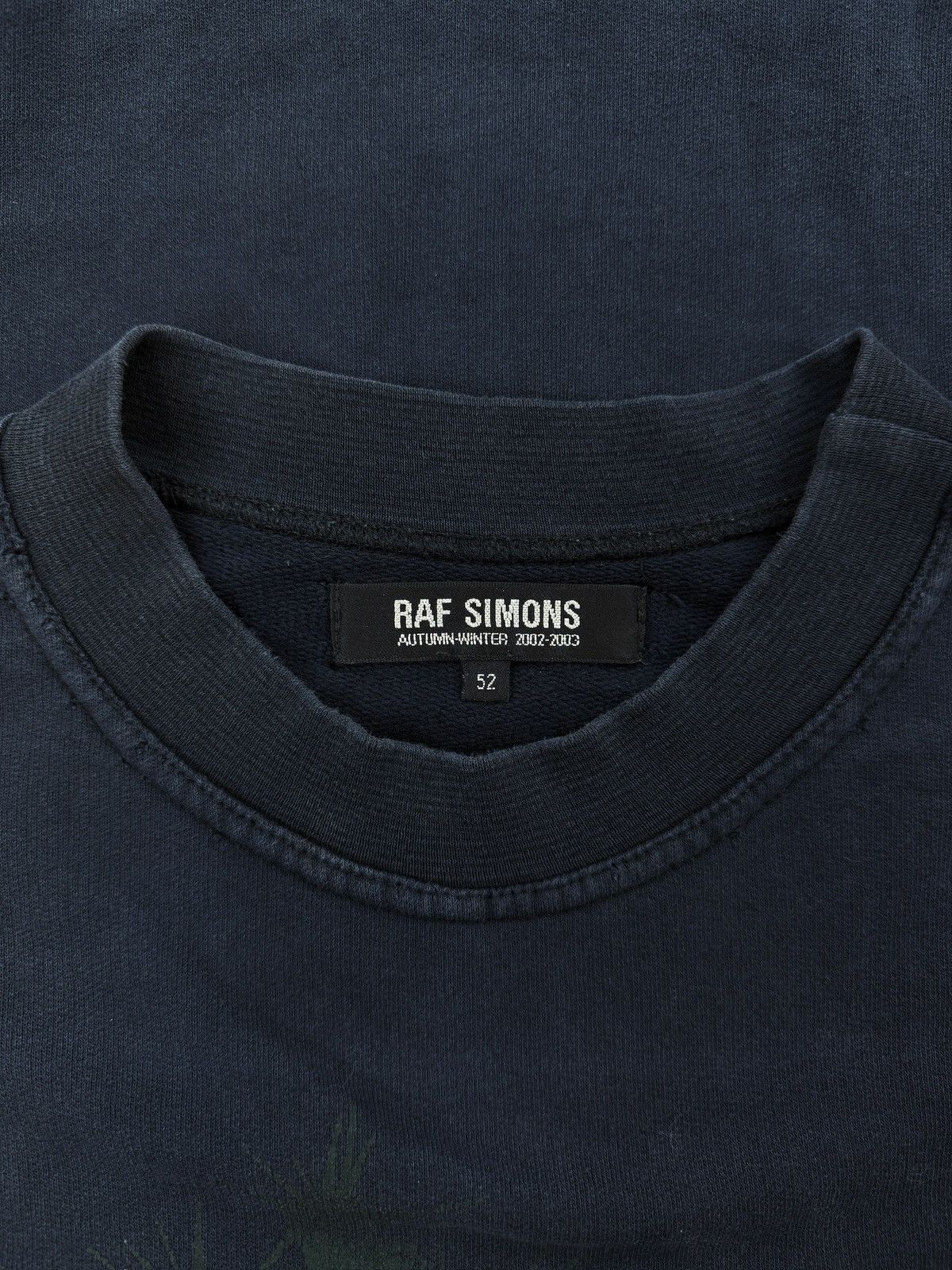 Raf Simons AW02 Raf Simons ‘Thorns’ Virginia Creeper Raglan Navy Blue Crewneck Size US L / EU 52-54 / 3 - 3 Thumbnail