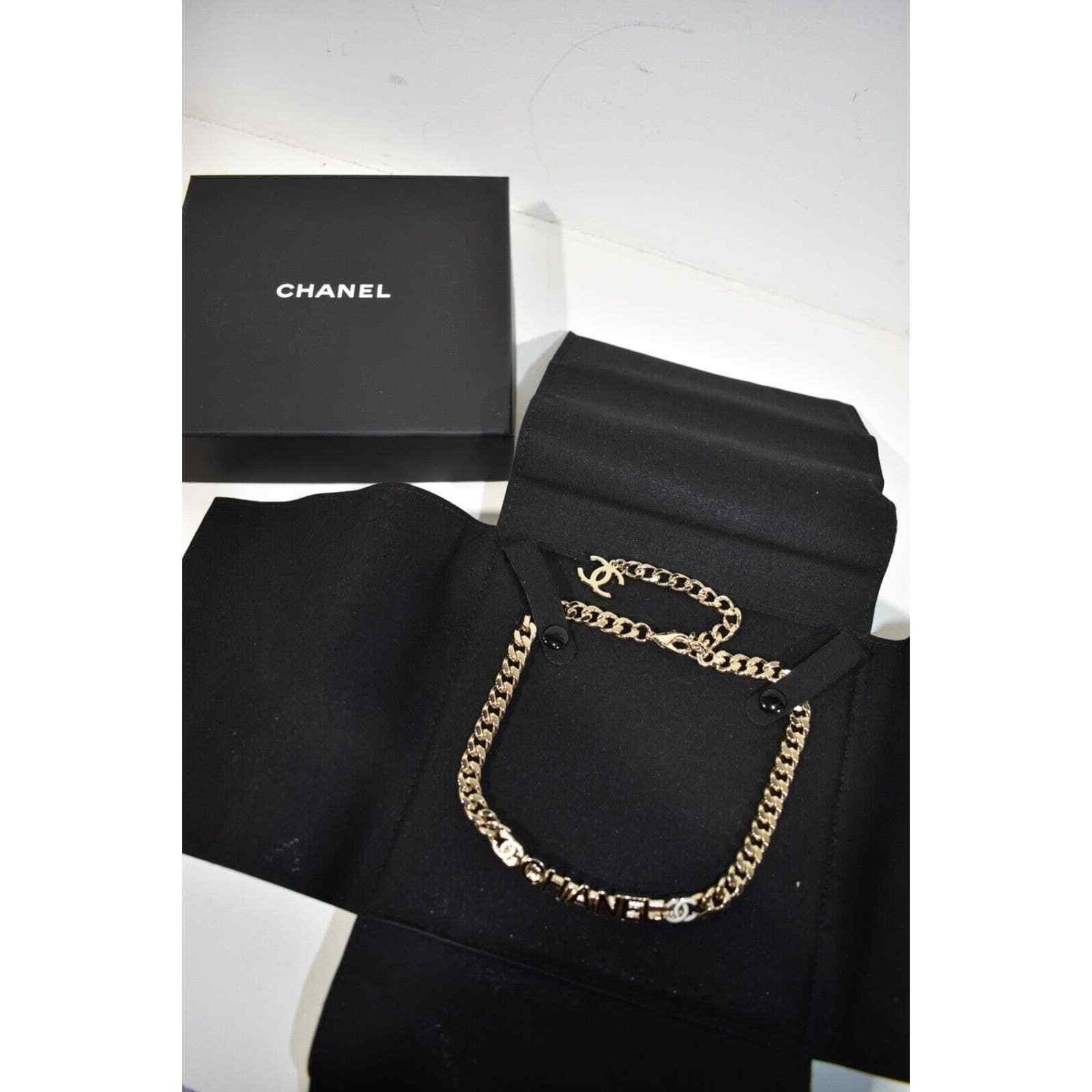 Chanel Chanel 22S Gold Name Plate CC Logo Short Choker Necklace Size ONE SIZE - 2 Thumbnail