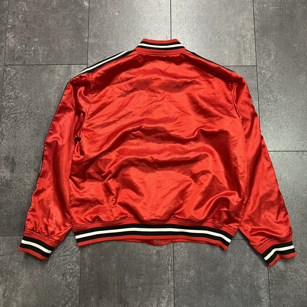 Kith × Mitchell & Ness Kith x Mitchell & Ness Satin Warm Up Jacket Miami Size US XL / EU 56 / 4 - 2 Thumbnail