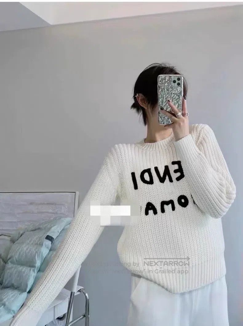 Fendi Fendi Classic Lettering Sweater Size XS / US 0-2 / IT 36-38 - 8 Thumbnail
