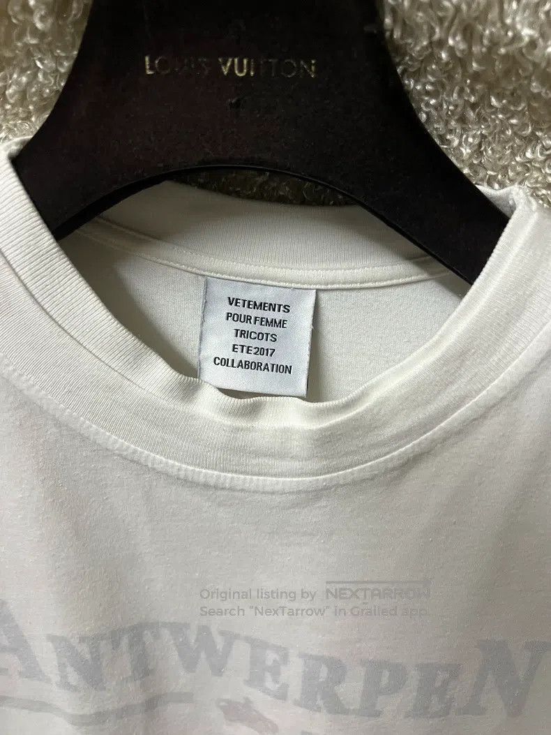 Vetements Vetements Short-sleeve T-shirt Size US S / EU 44-46 / 1 - 4 Thumbnail