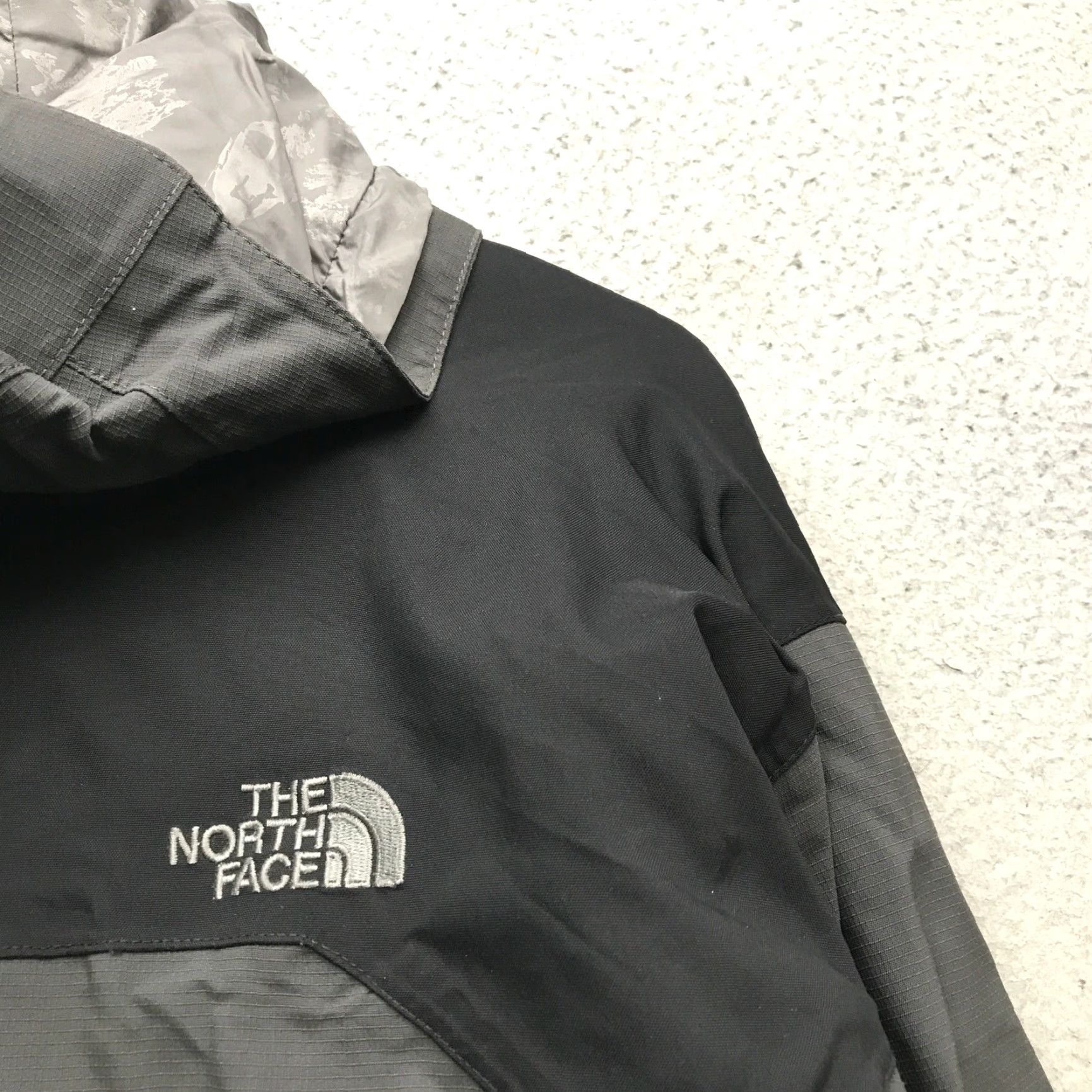 The North Face VINTAGE The North Face Prodigy Recco Insulated Jacket Hooded Men XL Black Size US XL / EU 56 / 4 - 5 Thumbnail