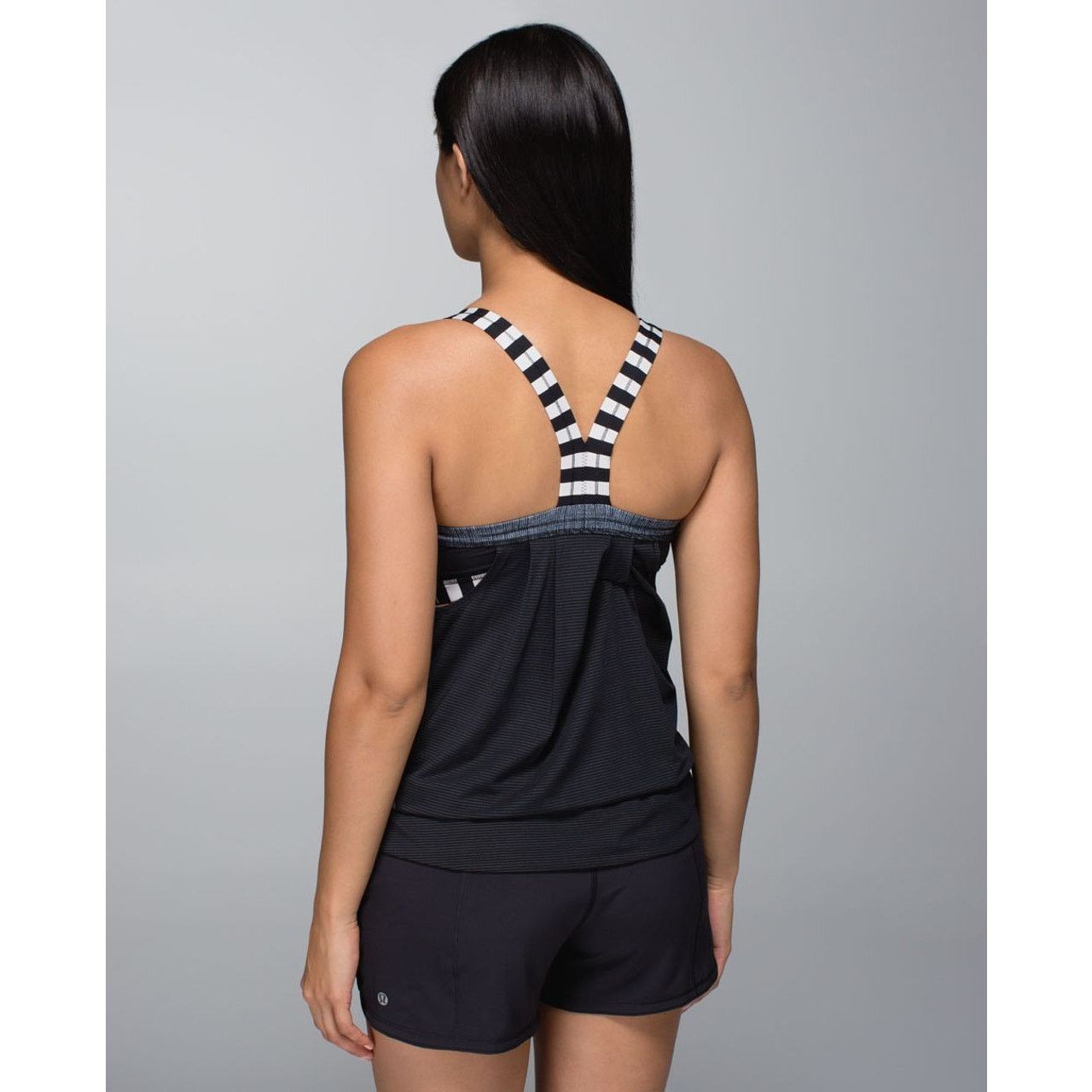 Lululemon Lululemon Rest Less Tank Size 8 Black White 2in1 No Inserts Size M / US 6-8 / IT 42-44 - 8 Thumbnail