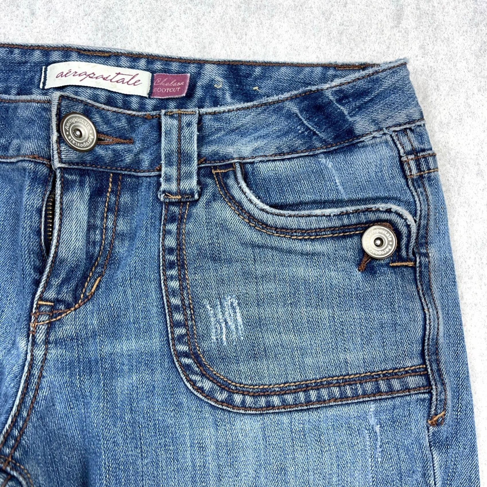 Vintage Vintage Aeropostale Jeans Women 9/10 Bootcut Low Rise Flap Pocket Med Wash 5-Pocket Denim Blue 90s Mens Girls Womens 32in Waist Regular Fit Size 10 XS Size 32" / US 10 / IT 46 - 5 Thumbnail