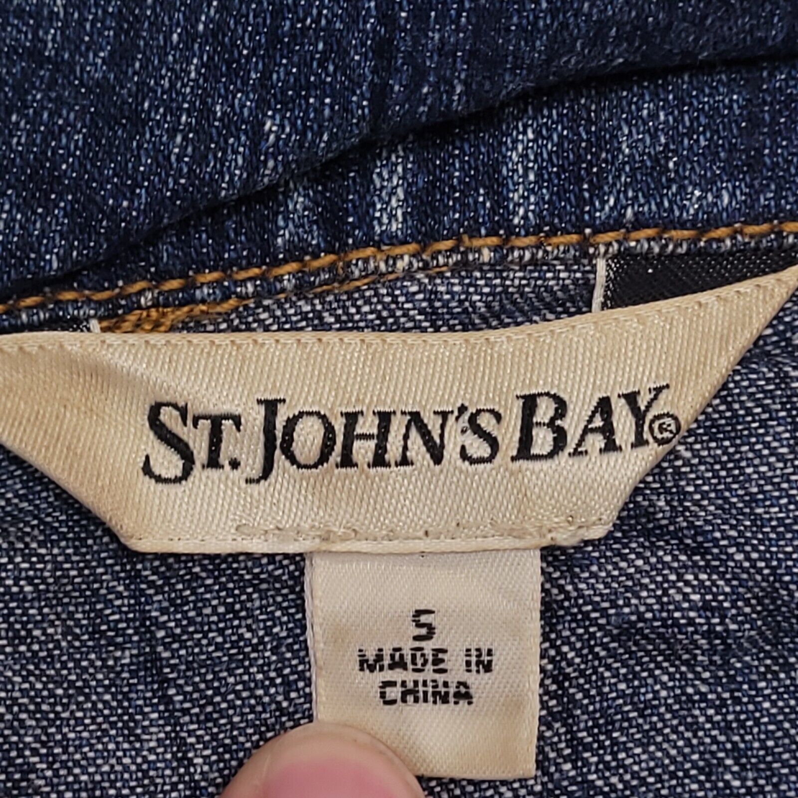 St. Johns Bay St Johns Bay Button Up Jean Jacket Womens Size Small S Blue Size S / US 4 / IT 40 - 3 Thumbnail