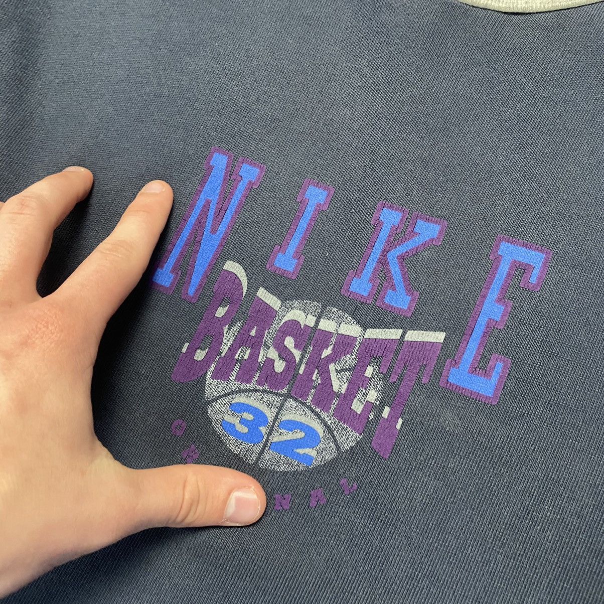 Other Vintage Nike Basketball Big Centre logo 90’s tee Size US XL / EU 56 / 4 - 3 Thumbnail
