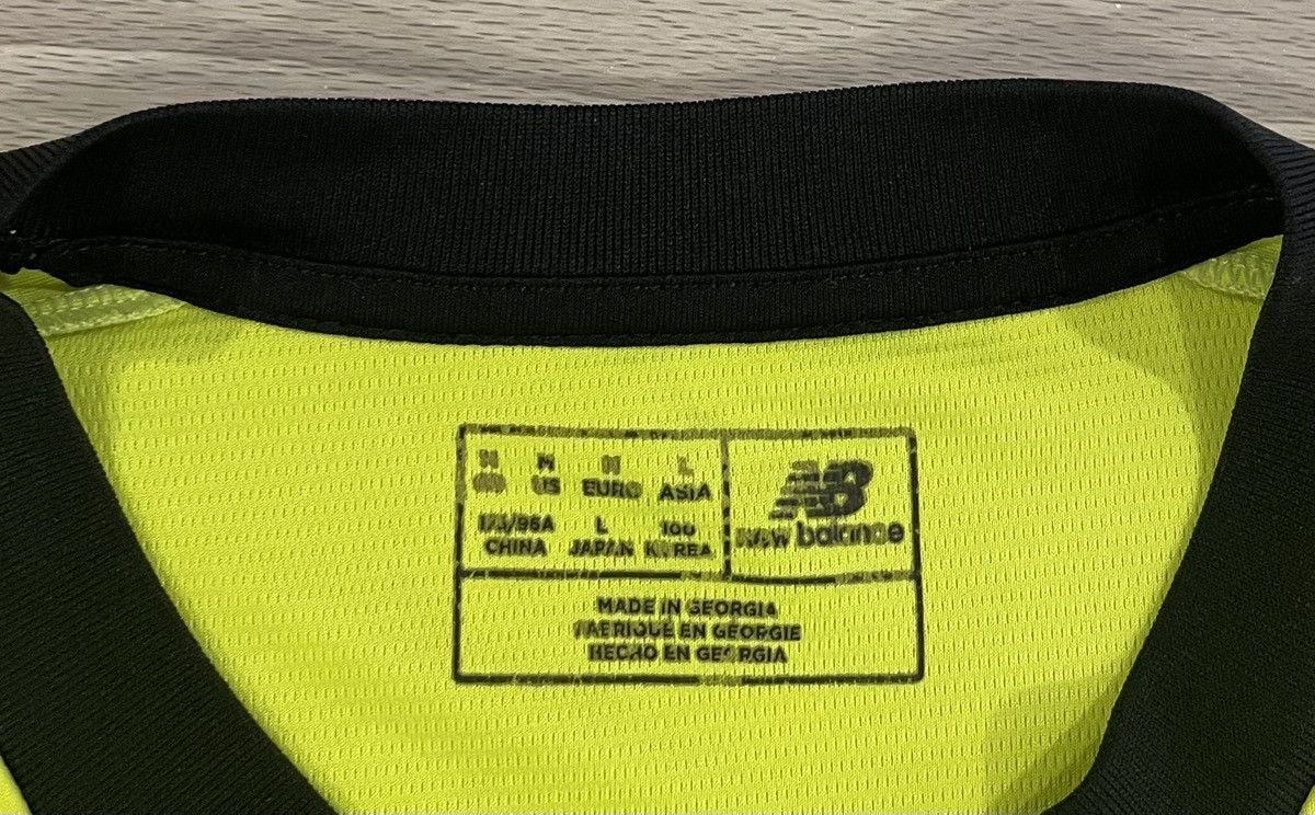 New Balance New Balance 2018/19 Lille Soccer Jersey Men’s Size Medium Size US M / EU 48-50 / 2 - 4 Thumbnail