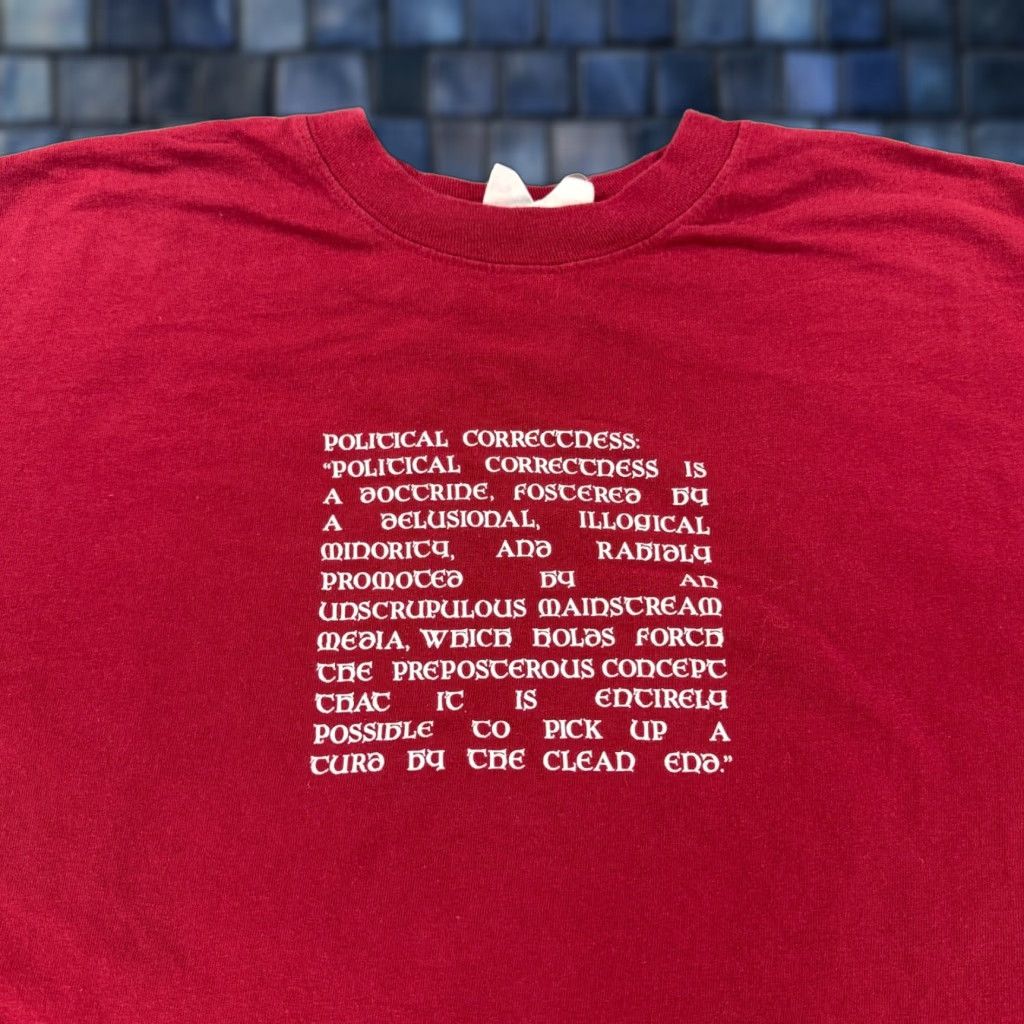 Hanes VINTAGE 90s Comedy Script T Shirt Red Hanes Nano-T Mens M Graphic Print Shirt Size US M / EU 48-50 / 2 - 1 Thumbnail