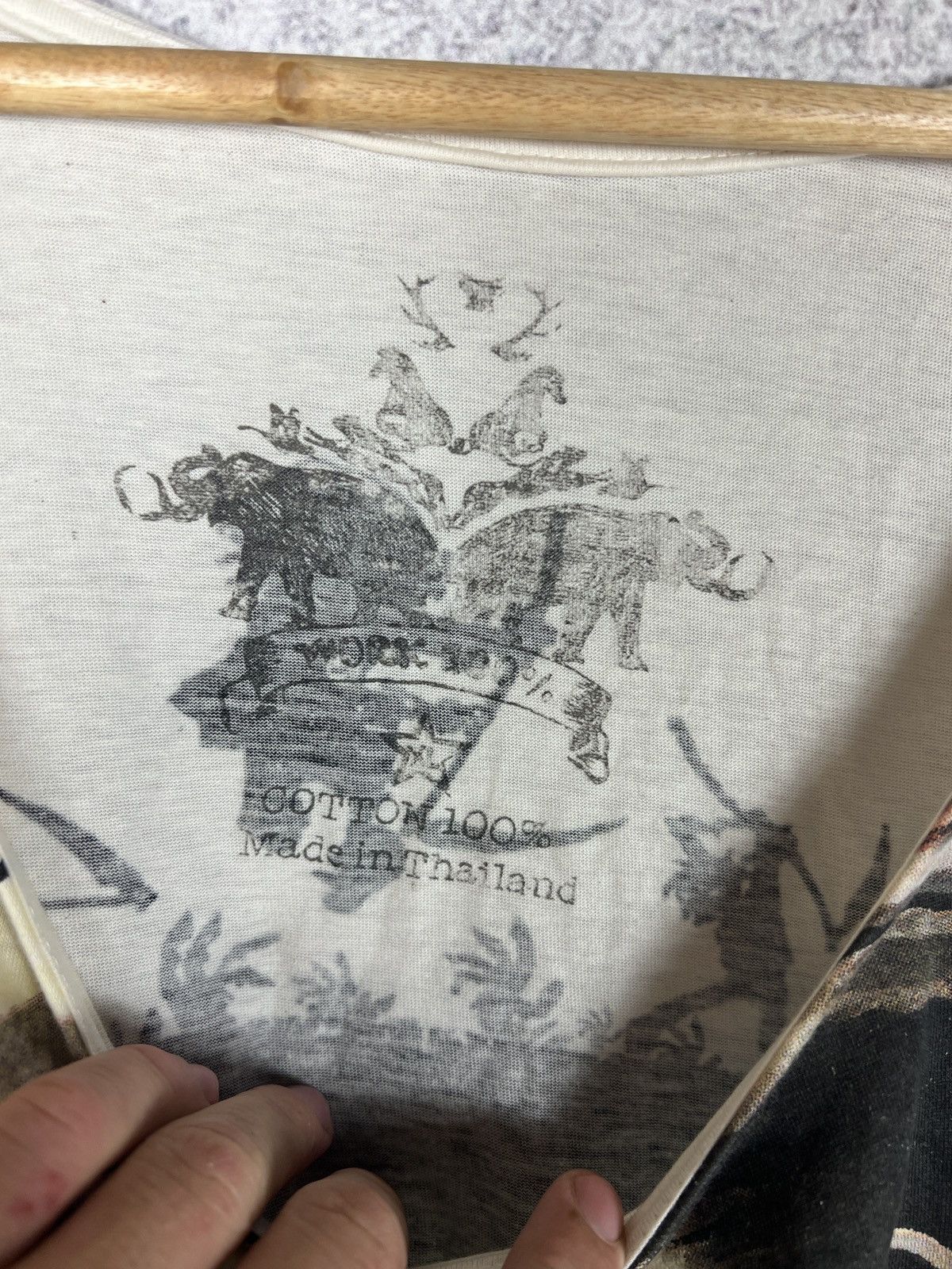 Band Tees Vintage Gorillaz Big Overprint Logo Band Tank Top Size US XL / EU 56 / 4 - 6 Thumbnail