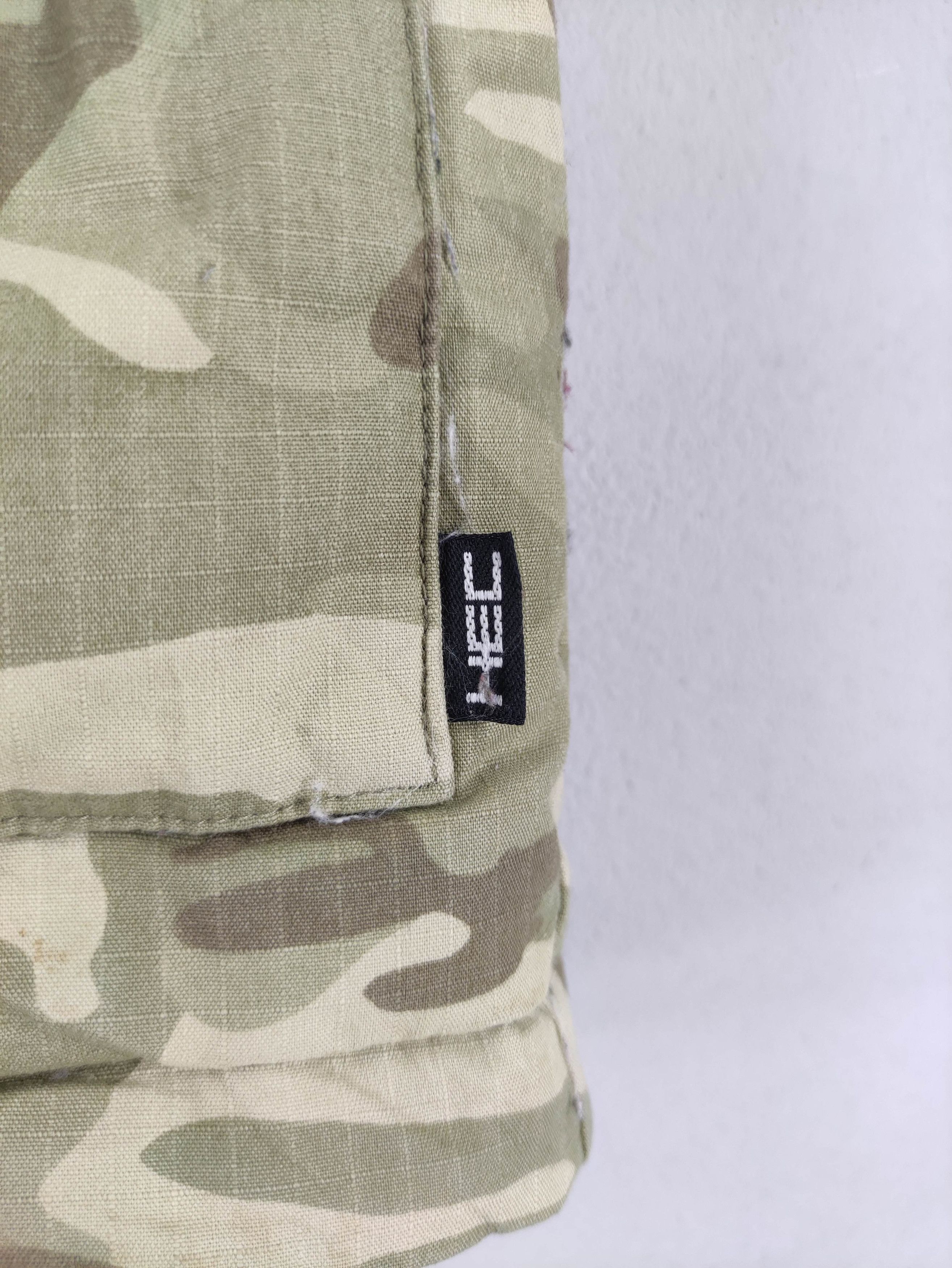 Japanese Brand Vintage Hectic Camouflage Vest Size US L / EU 52-54 / 3 - 2 Thumbnail